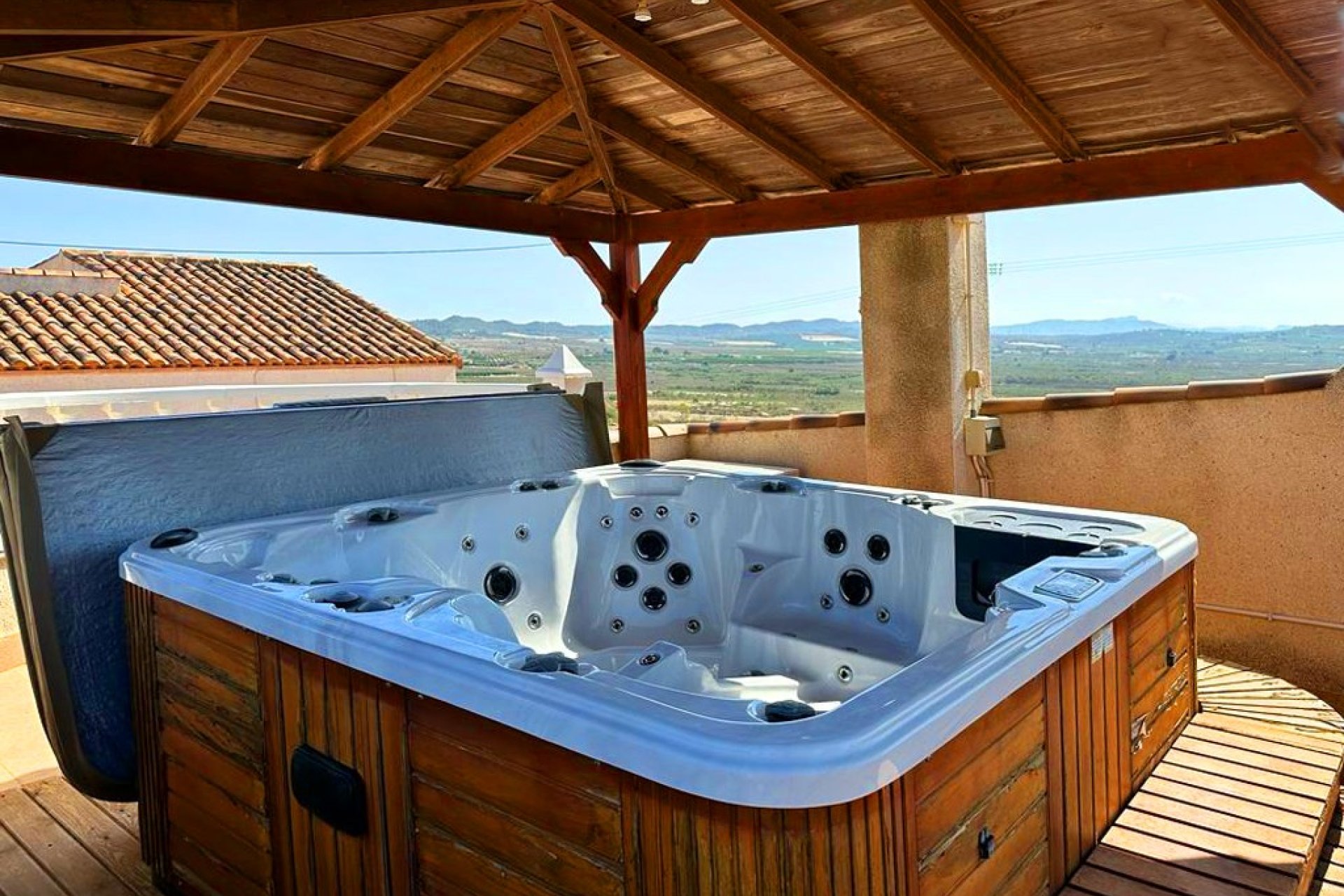 Revânzare - Vilă -
San Miguel de Salinas - Inland