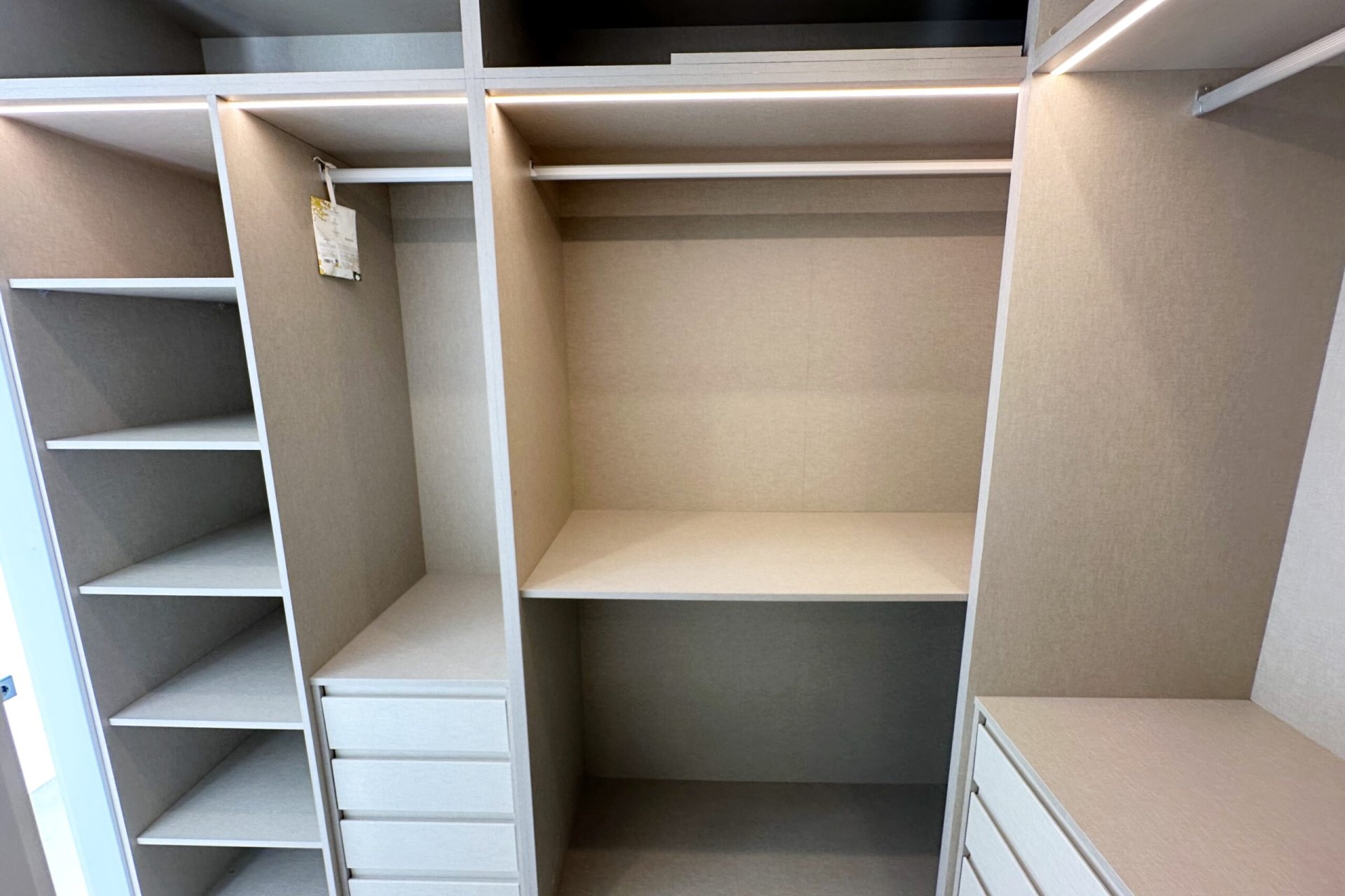 Revânzare - Vilă -
Santa Rosalia Resort - Inland