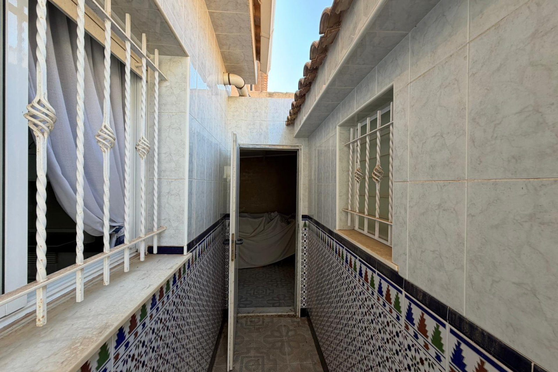 Revânzare - Vilă -
Santiago de la Ribera - San Blas