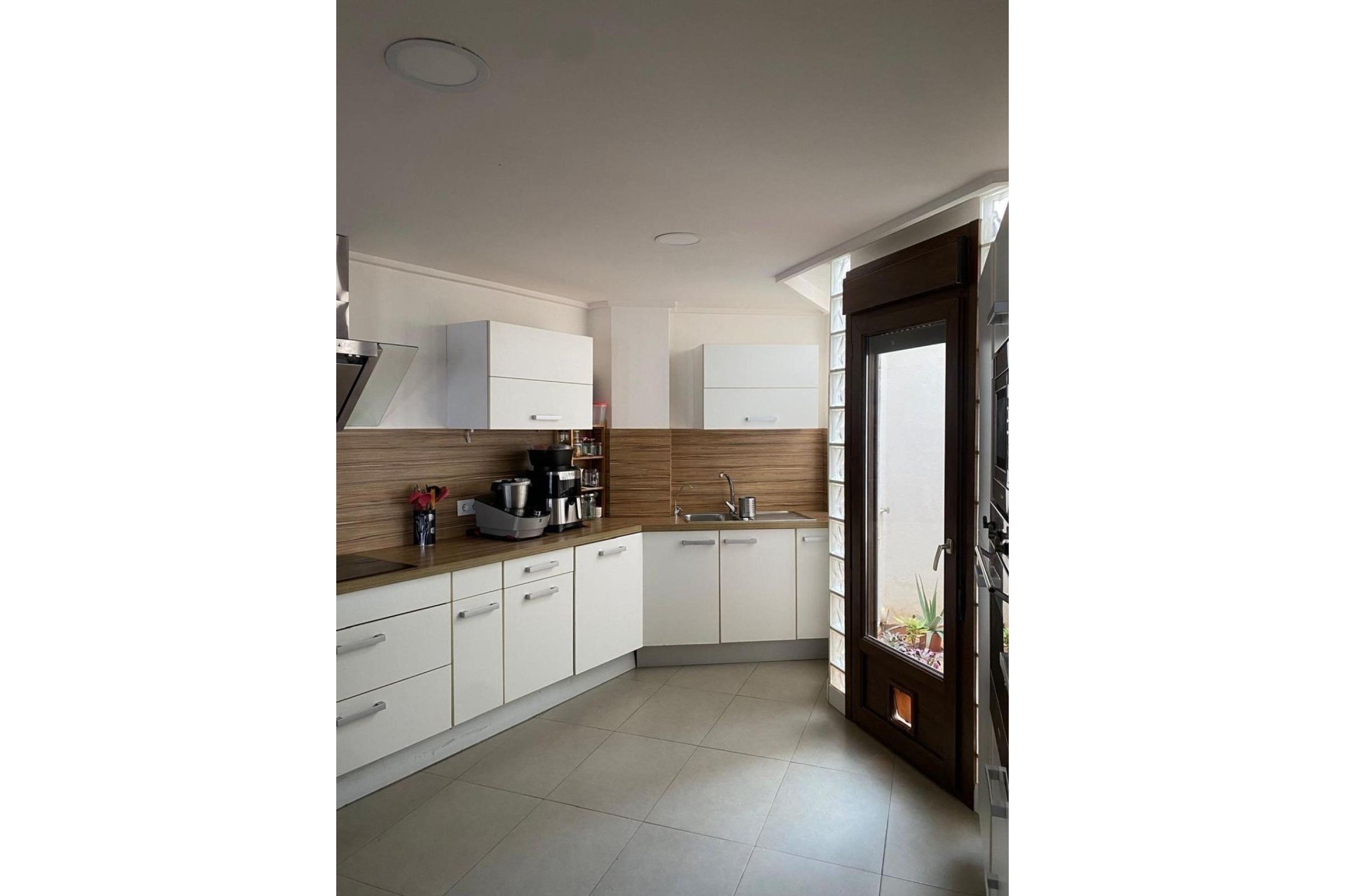 Revânzare - Vilă -
Torrevieja - Centro - Muelle Pesquero