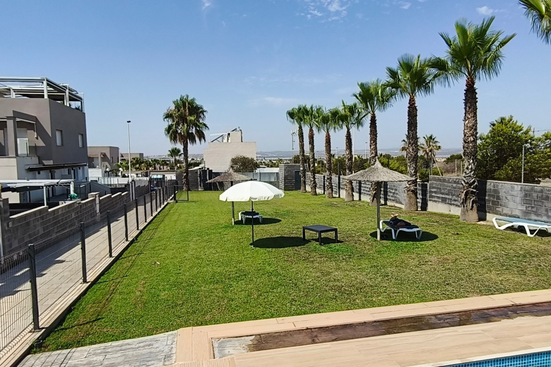 Revânzare - Vilă -
Torrevieja - Costa Blanca