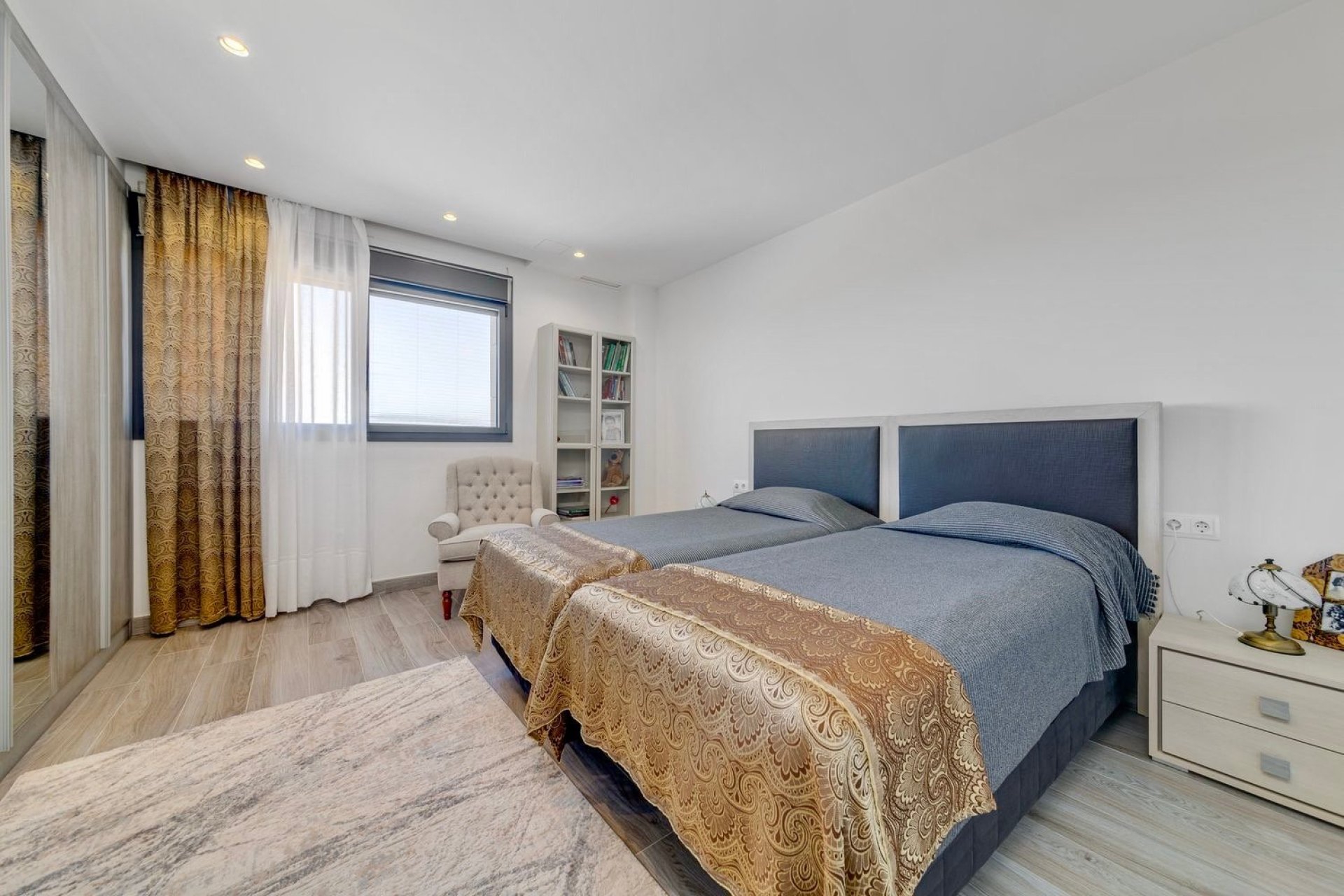 Revânzare - Vilă -
Torrevieja - Costa Blanca