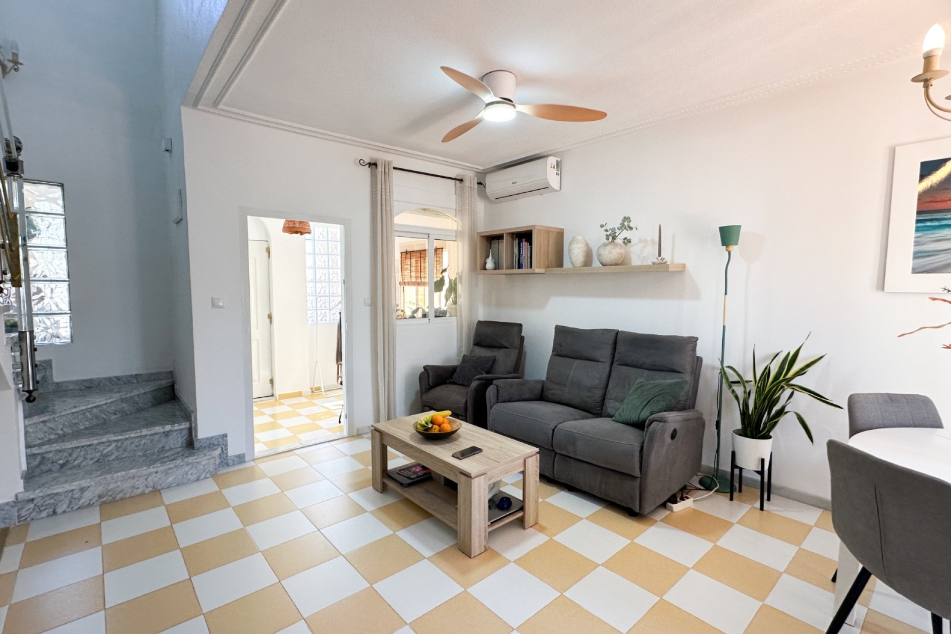 Revânzare - Vilă -
Torrevieja - Costa Blanca