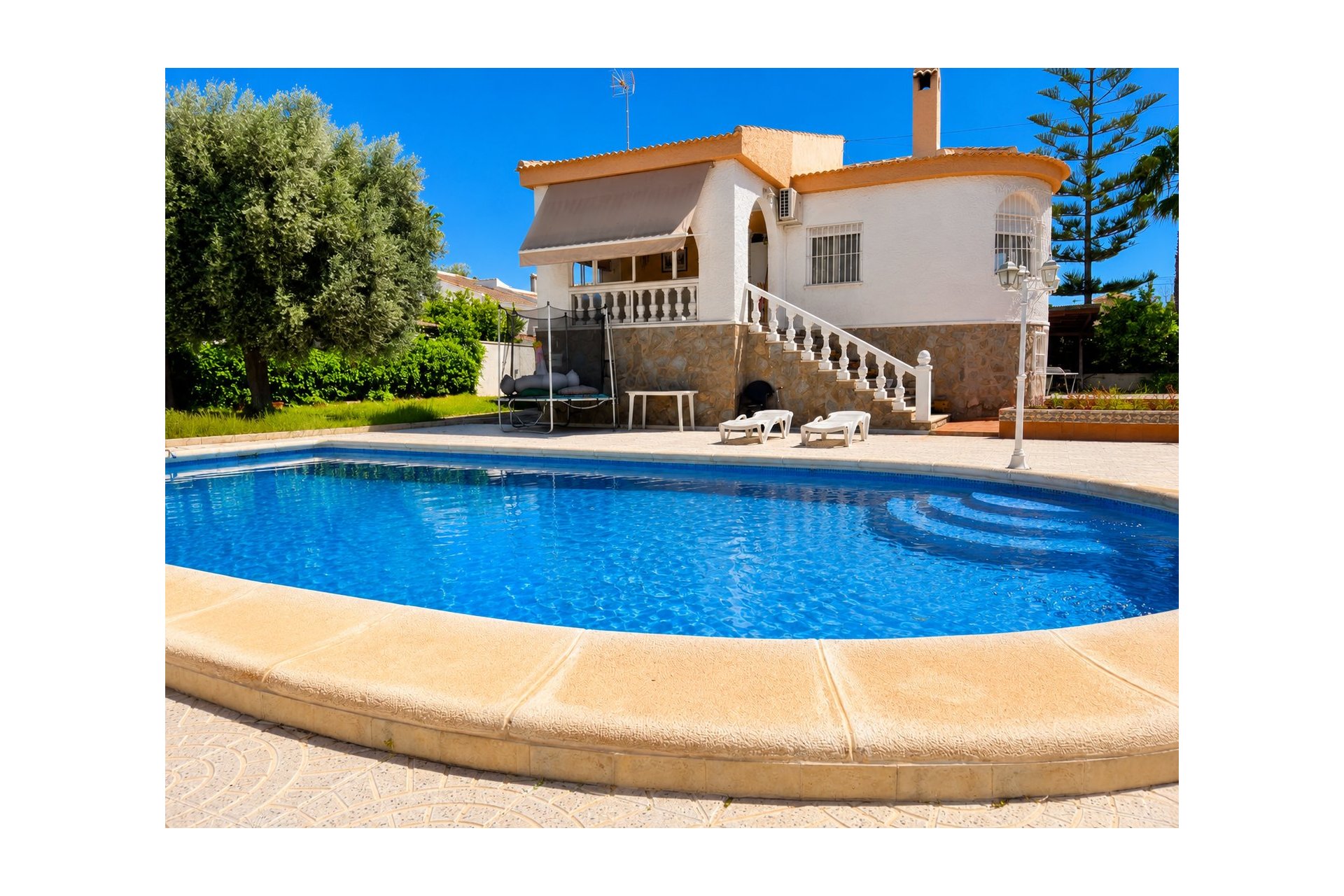 Revânzare - Vilă -
Torrevieja - Costa Blanca