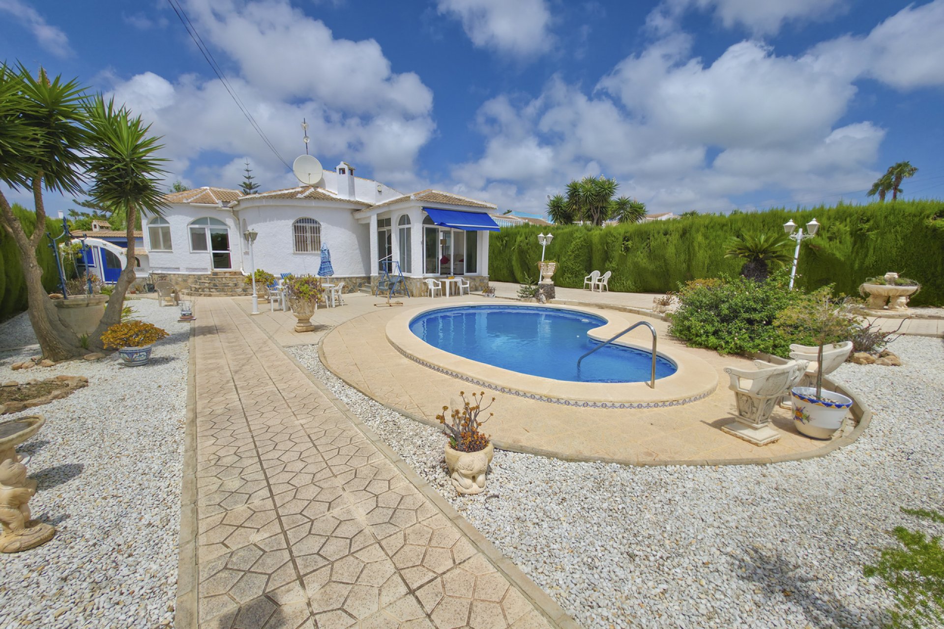 Revânzare - Vilă -
Torrevieja - Costa Blanca
