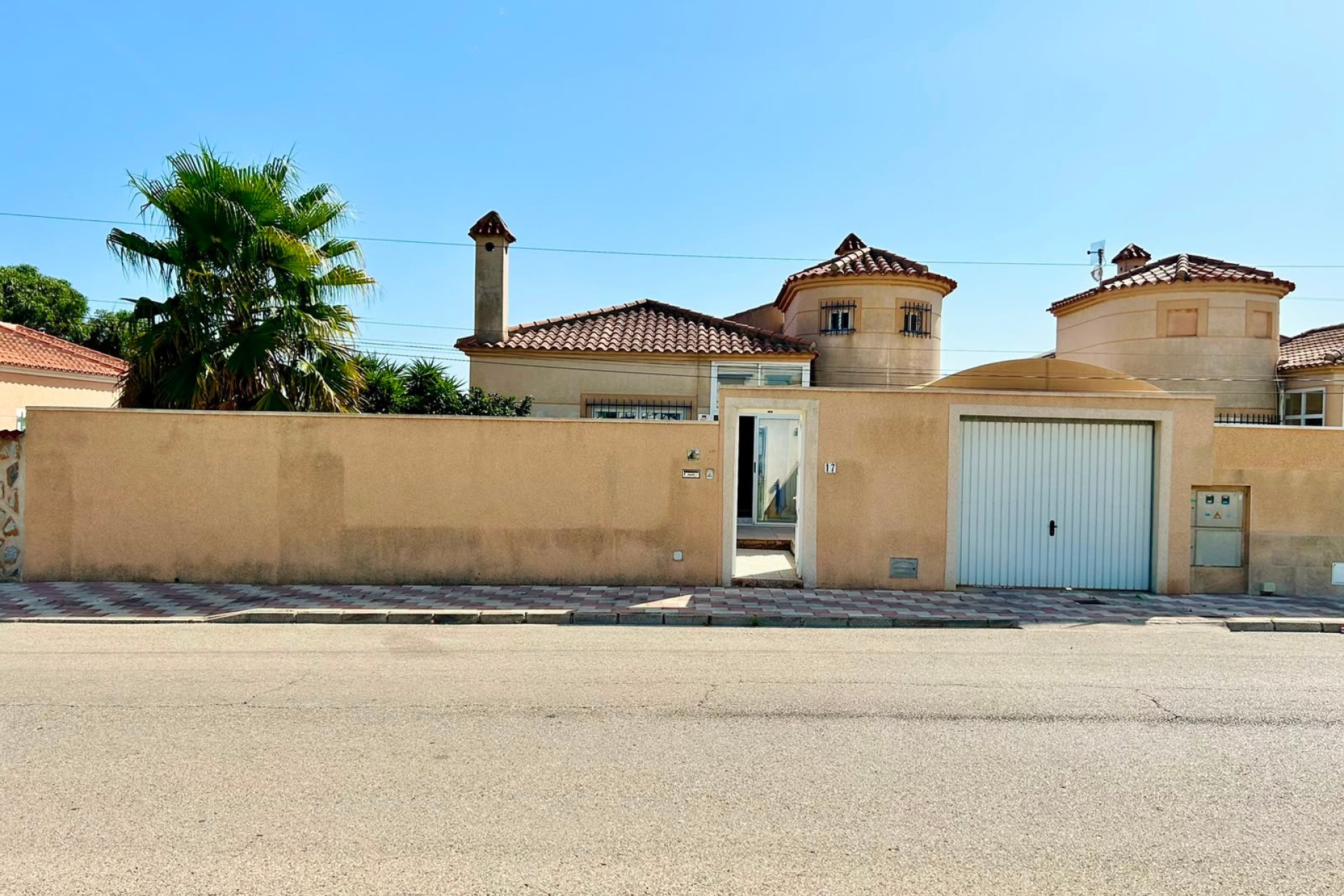 Revânzare - Vilă -
Torrevieja - Costa Blanca