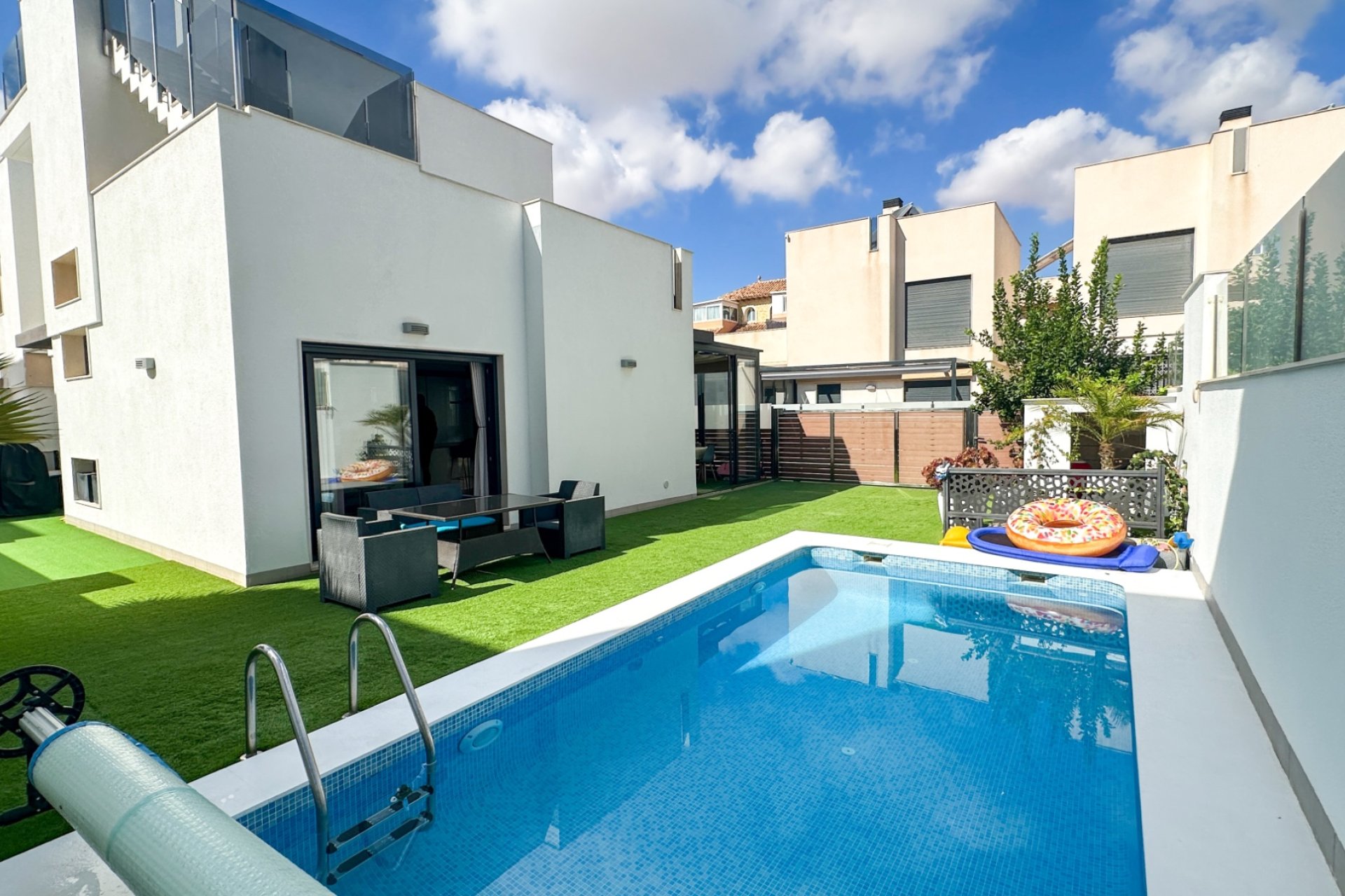 Revânzare - Vilă -
Torrevieja - Costa Blanca