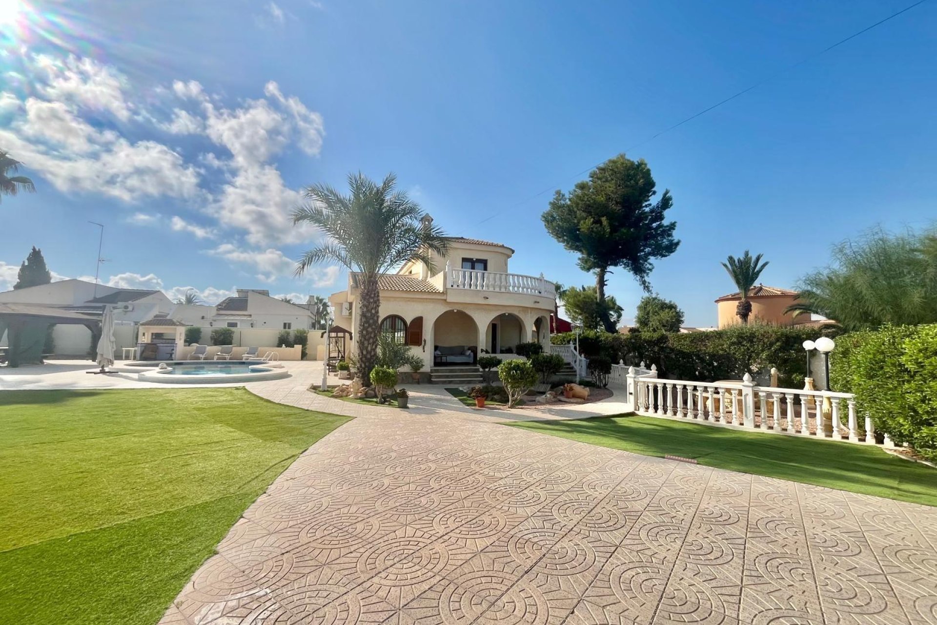 Revânzare - Vilă -
Torrevieja - San Luis