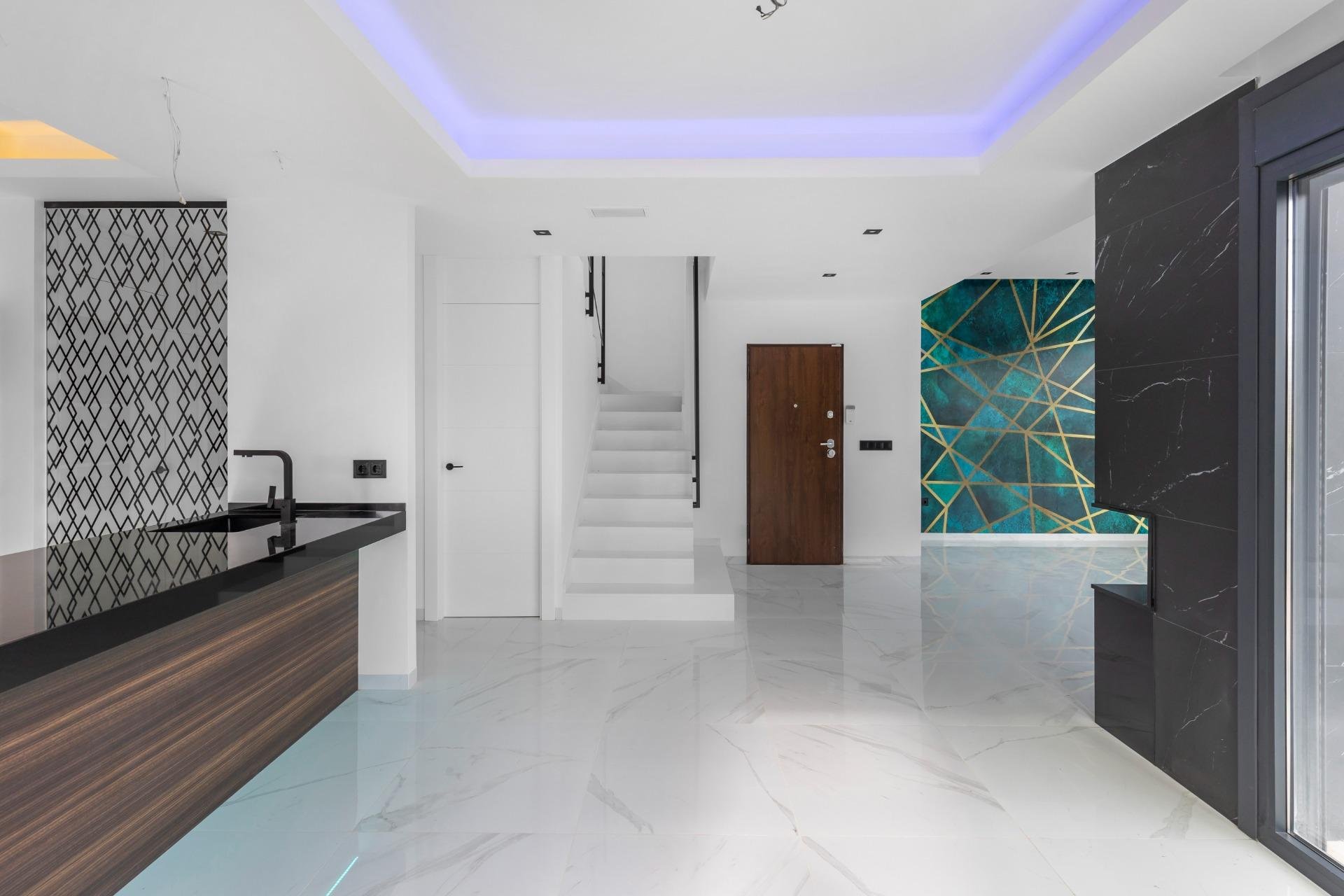 Revânzare - Vilă -
Torrevieja - Torreta Florida