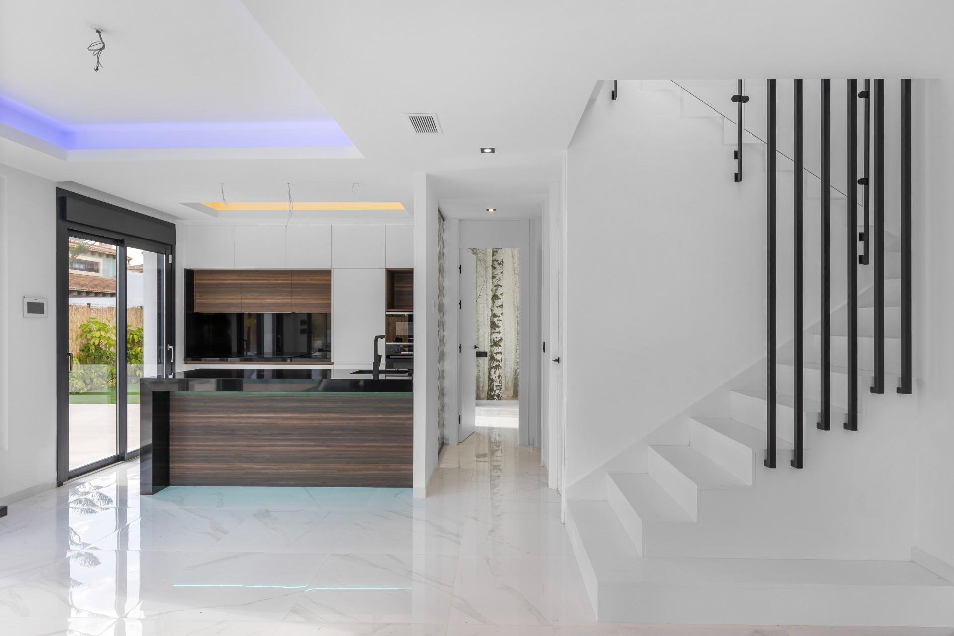 Revânzare - Vilă -
Torrevieja - Torreta Florida