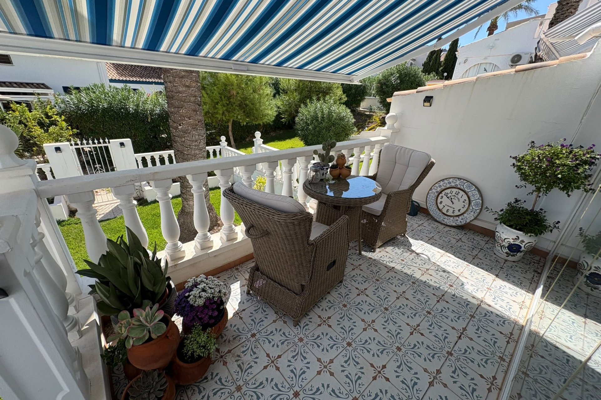 Revânzare - Vilă -
Villamartin - Costa Blanca