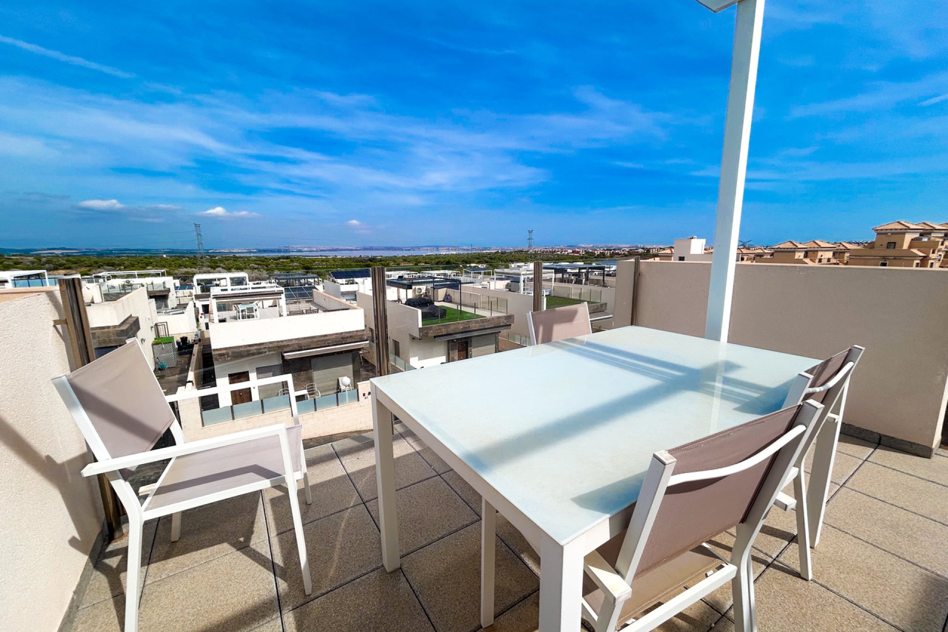Revânzare - Vilă -
Villamartin - Costa Blanca