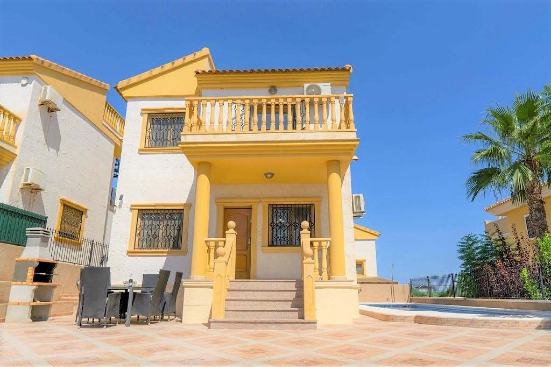 Revânzare - Vilă -
Villamartin - Las Filipinas