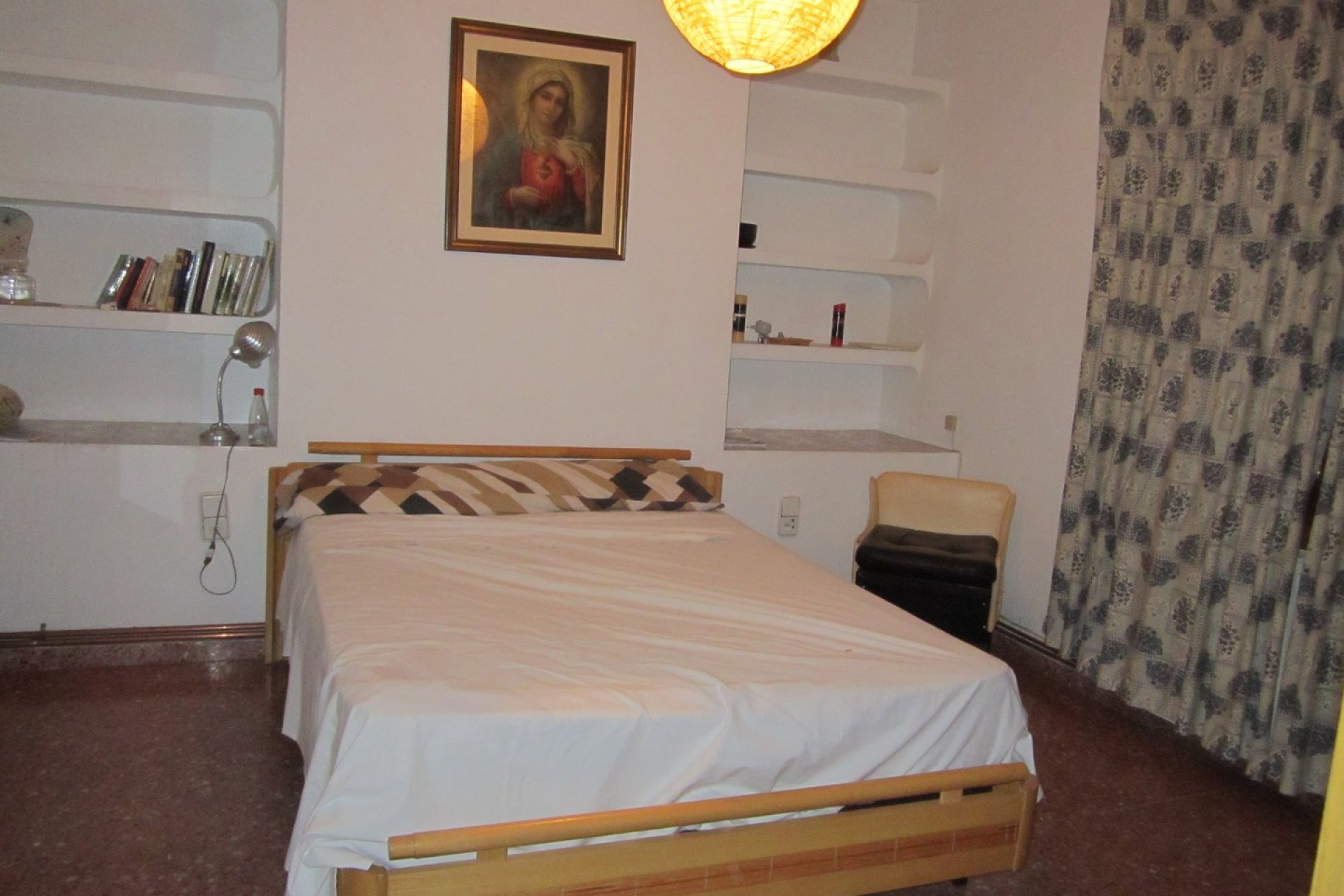 Revânzare - Vilă -
Yecla - Inland