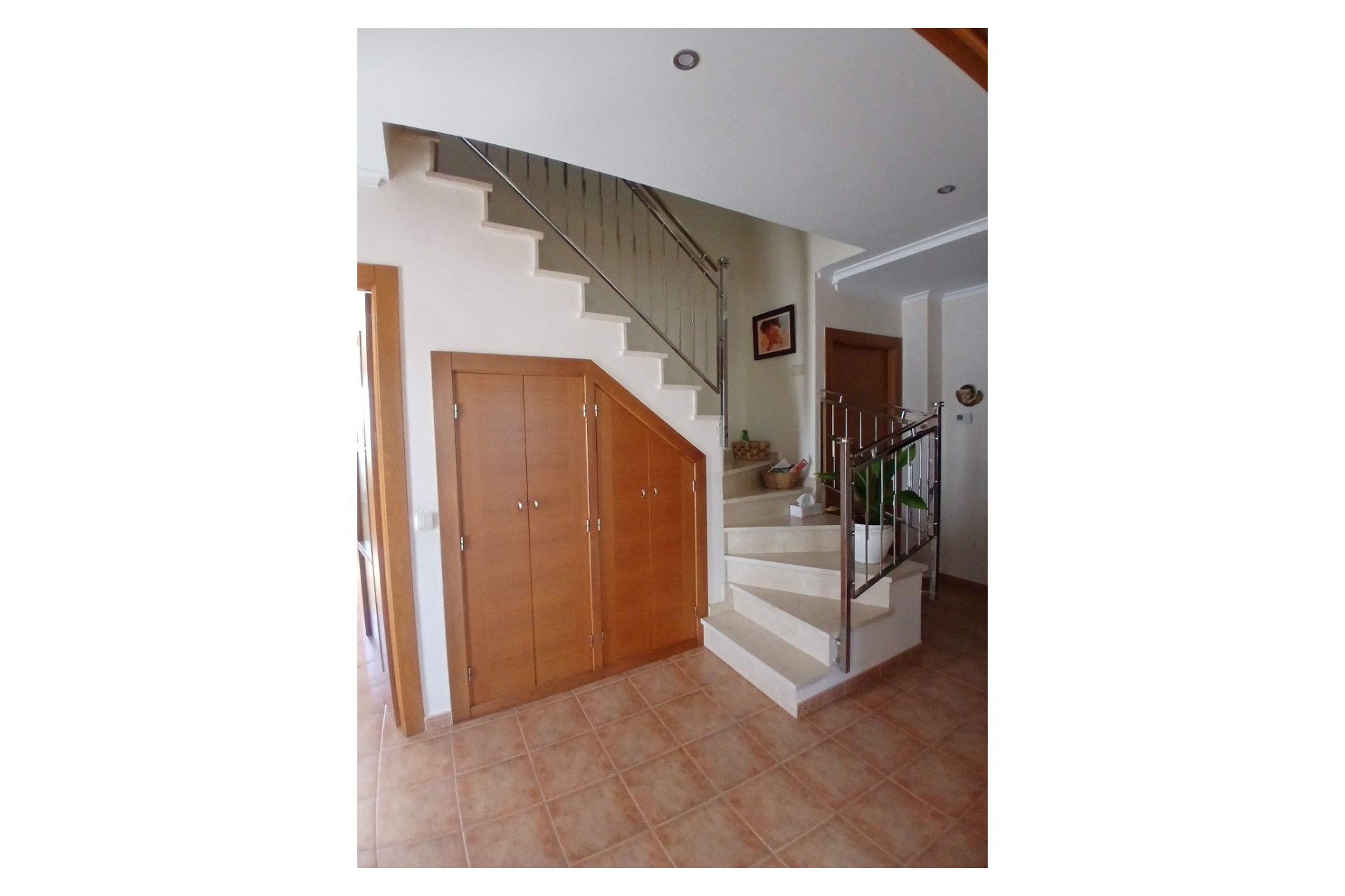 Revânzare - Vilă -
Yecla - Inland