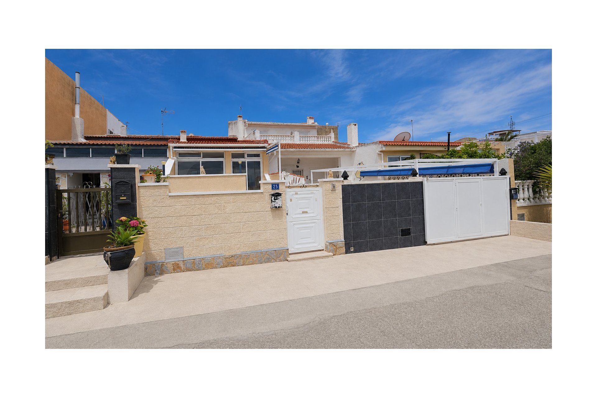 Segunda mano - Adosado -
Ciudad Quesada - Costa Blanca