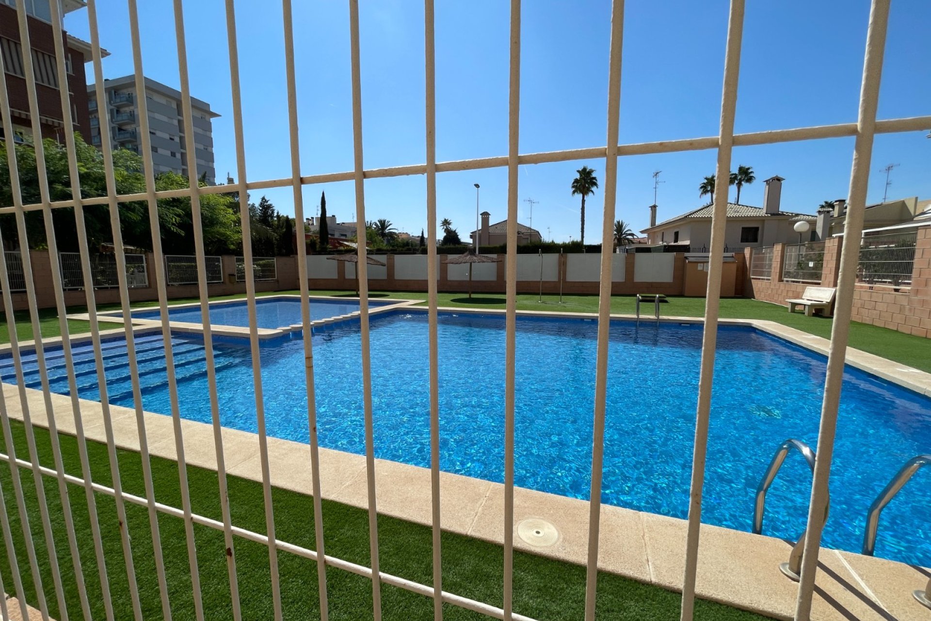 Segunda mano - Adosado -
Elche - Costa Blanca