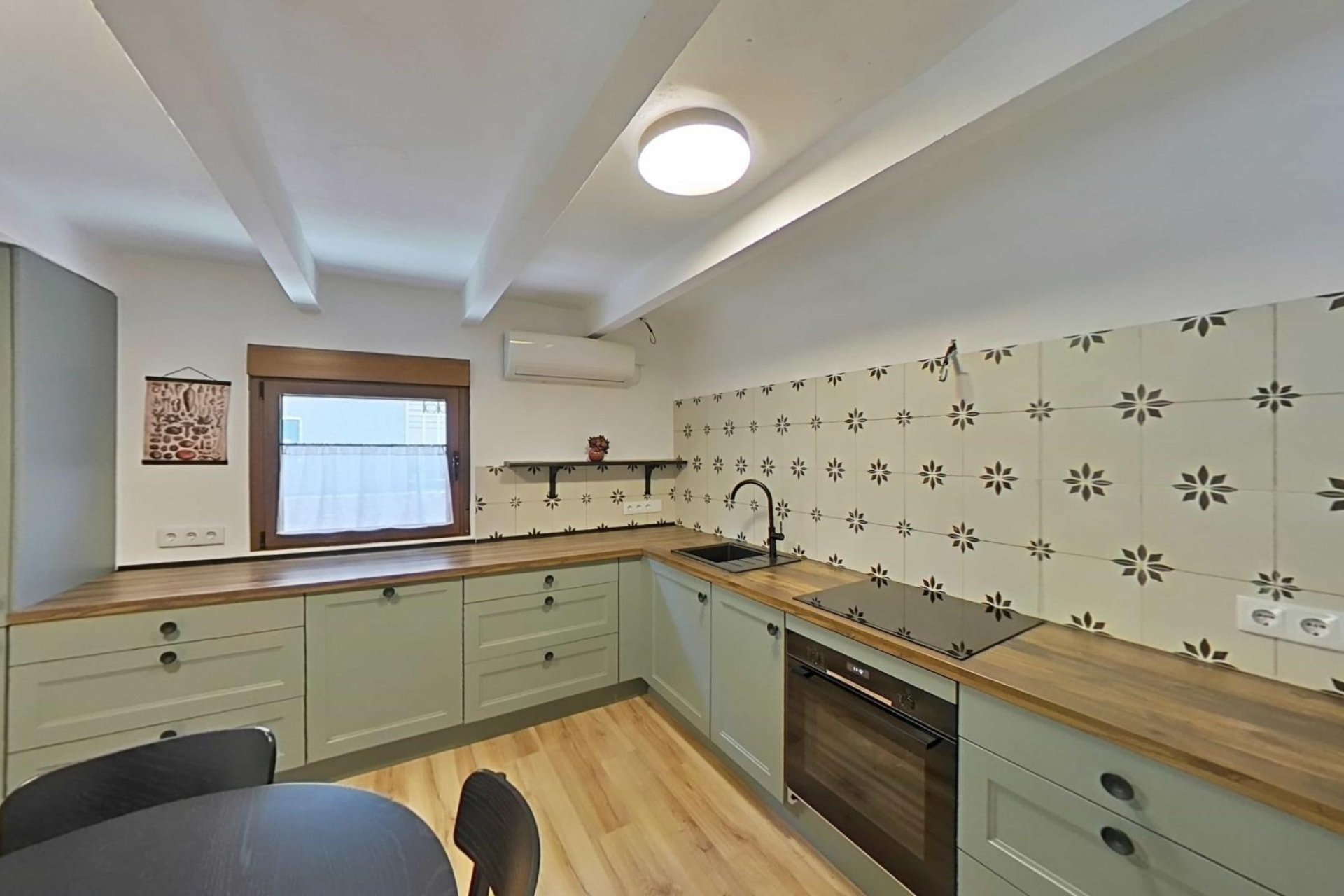 Segunda mano - Adosado -
Formentera del Segura - Centro