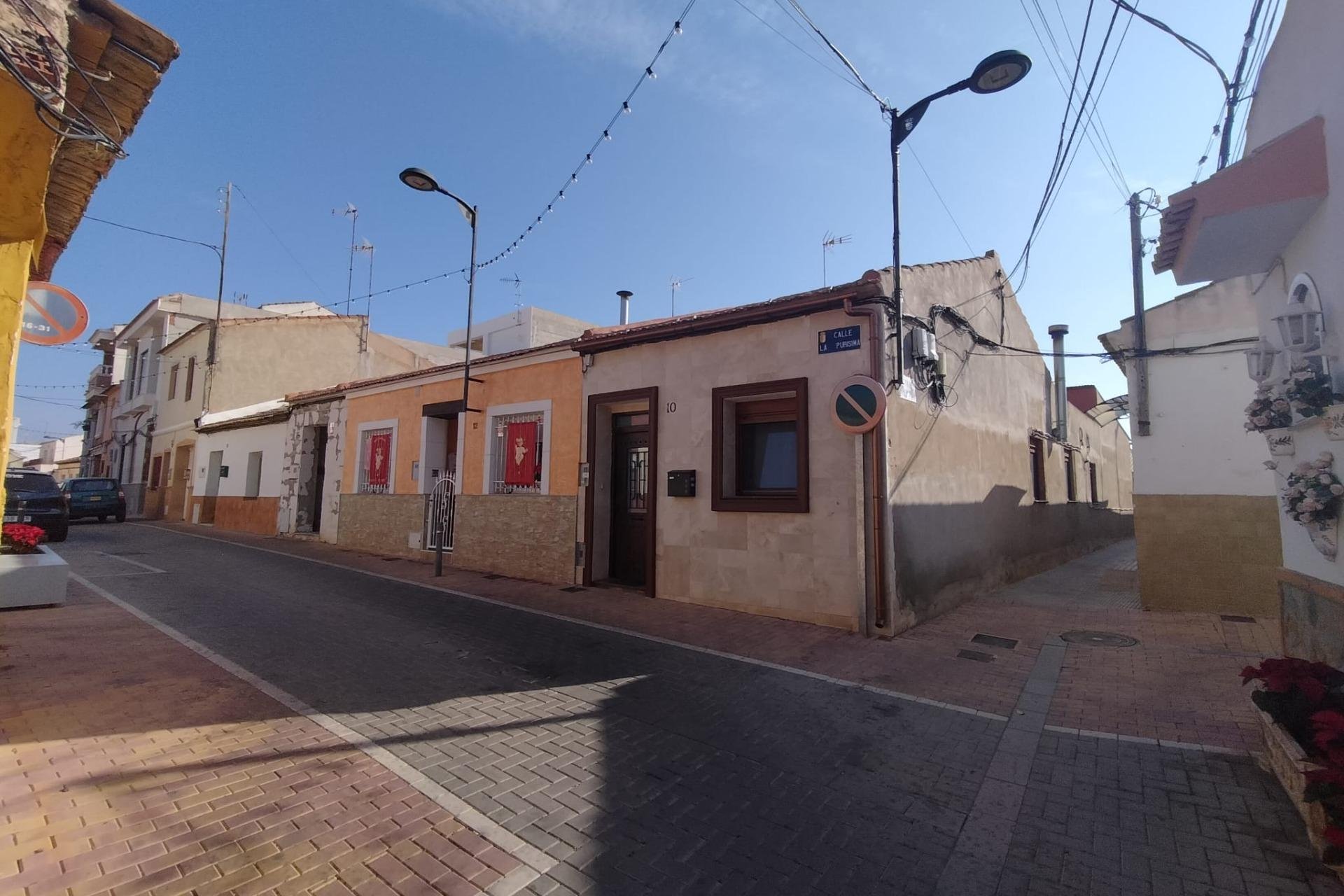 Segunda mano - Adosado -
Formentera del Segura - Centro