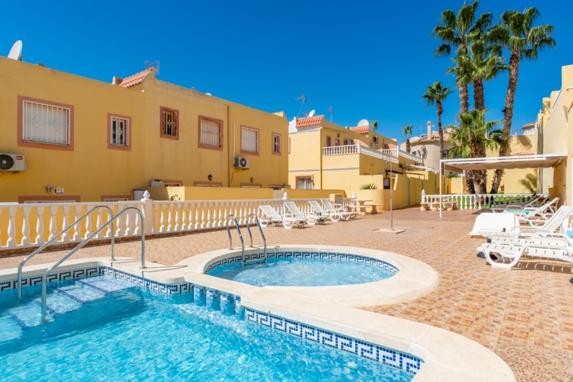 Segunda mano - Adosado -
Orihuela Costa - Costa Blanca