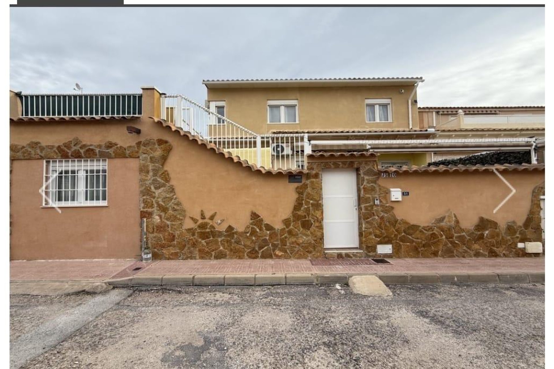 Segunda mano - Adosado -
Orihuela Costa - La Florida