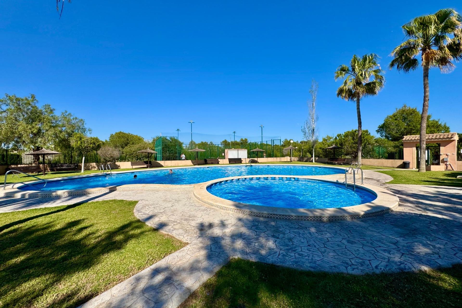 Segunda mano - Adosado -
Orihuela Costa - Los Altos