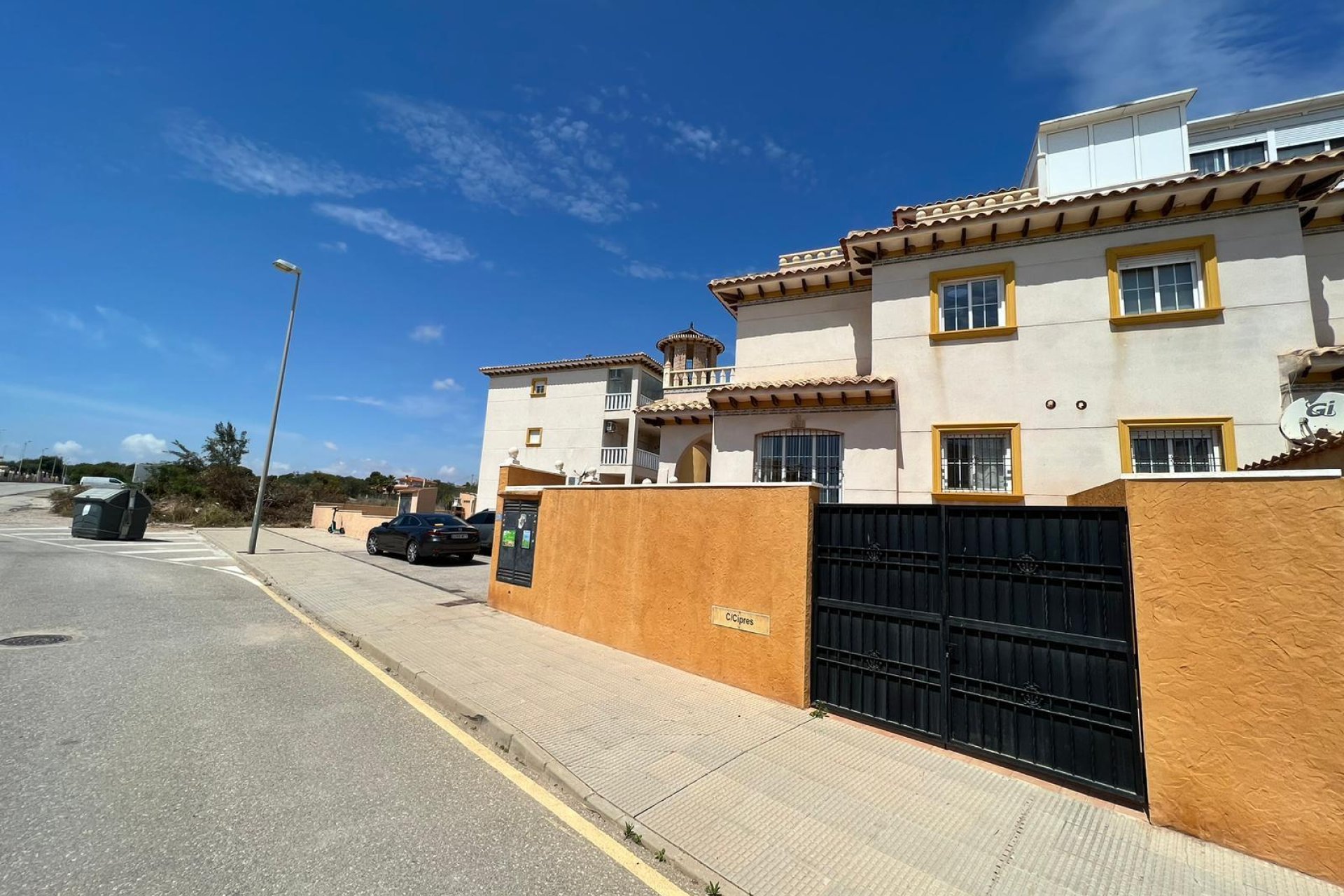 Segunda mano - Adosado -
Orihuela Costa - Montezenia