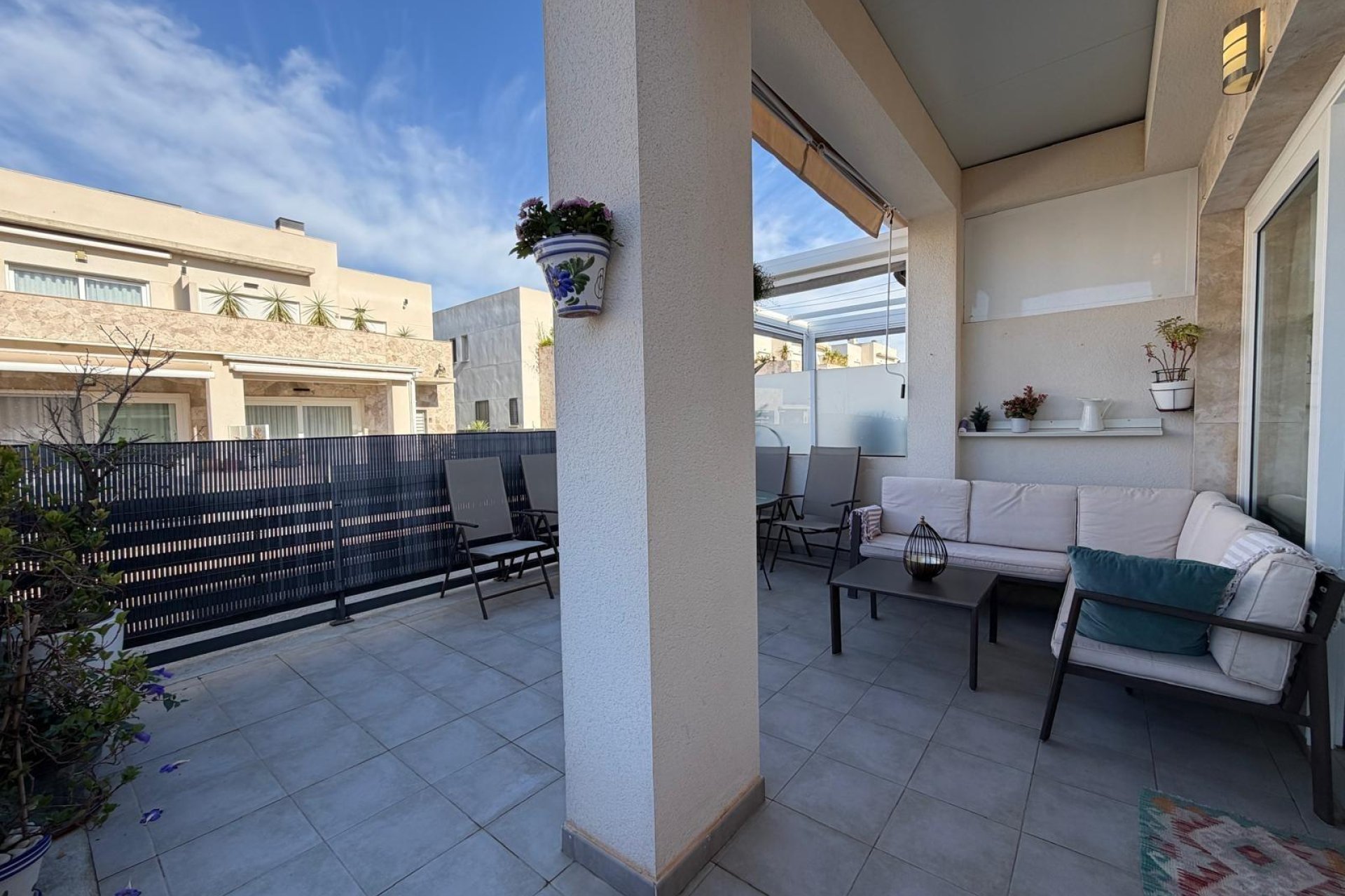 Segunda mano - Adosado -
Torrevieja - Aguas Nuevas