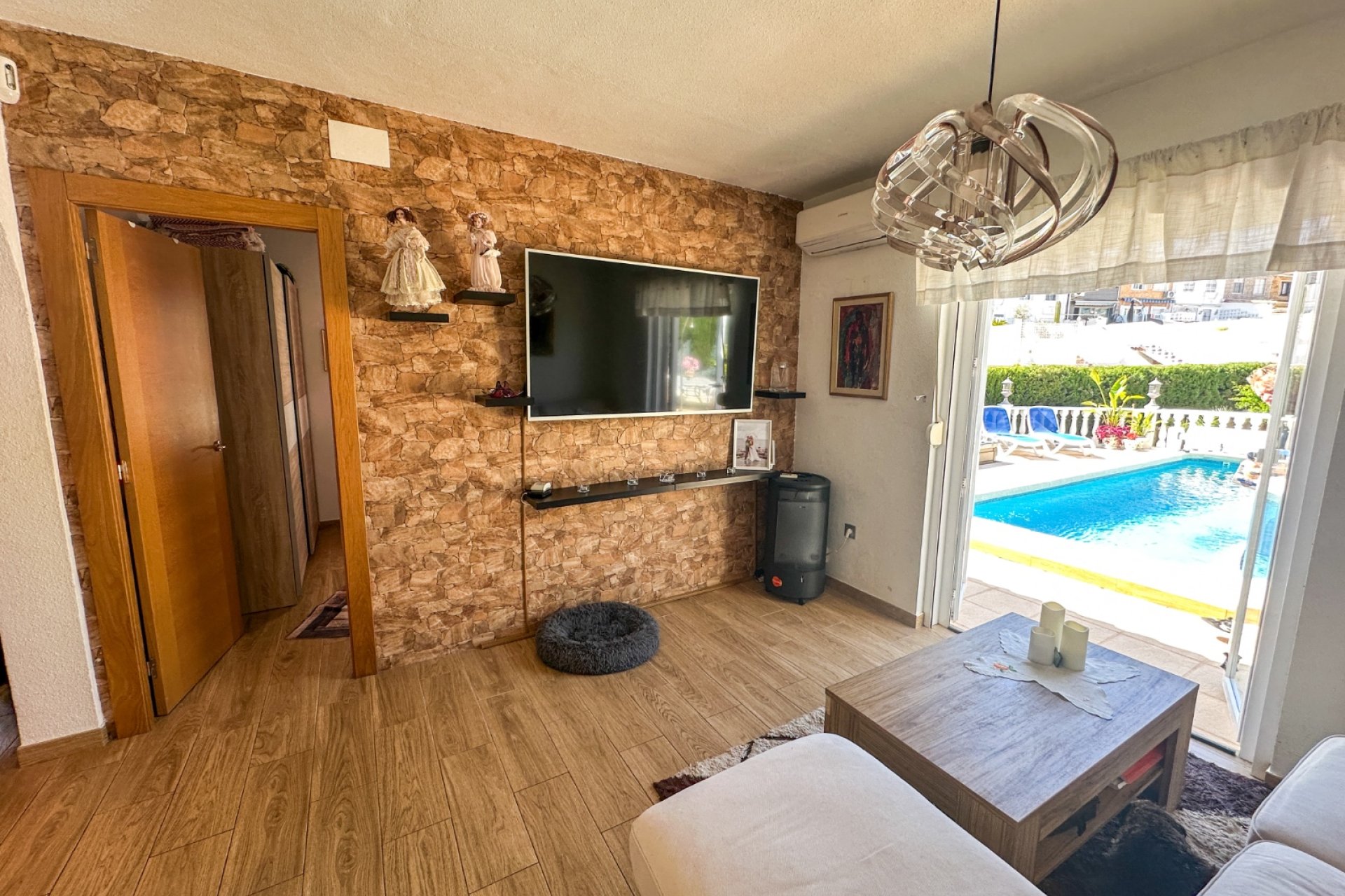 Segunda mano - Adosado -
Torrevieja - Costa Blanca