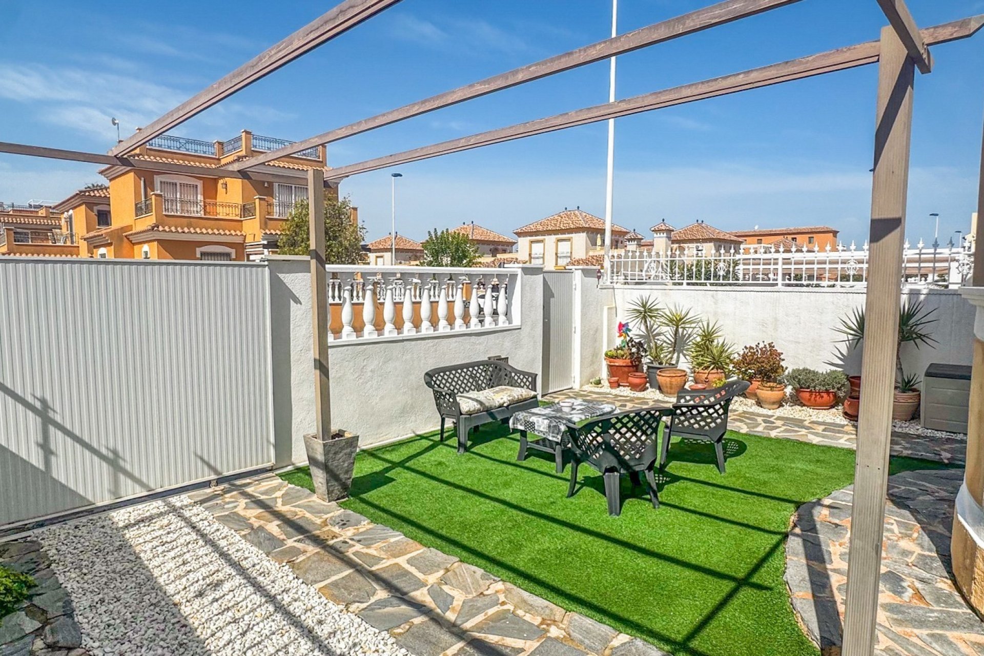 Segunda mano - Adosado -
Torrevieja - Costa Blanca