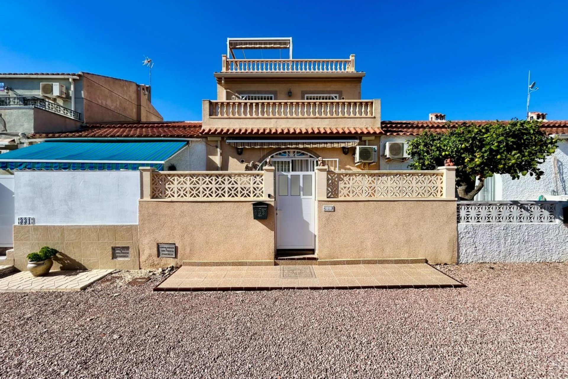Segunda mano - Adosado -
Torrevieja - Costa Blanca