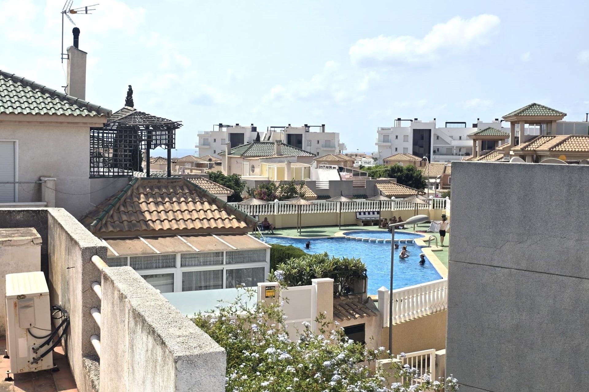Segunda mano - Adosado -
Torrevieja - Los Altos