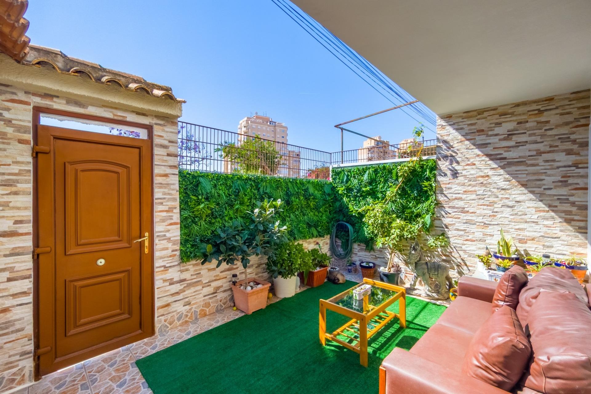 Segunda mano - Adosado -
Torrevieja - Nueva Torrevieja