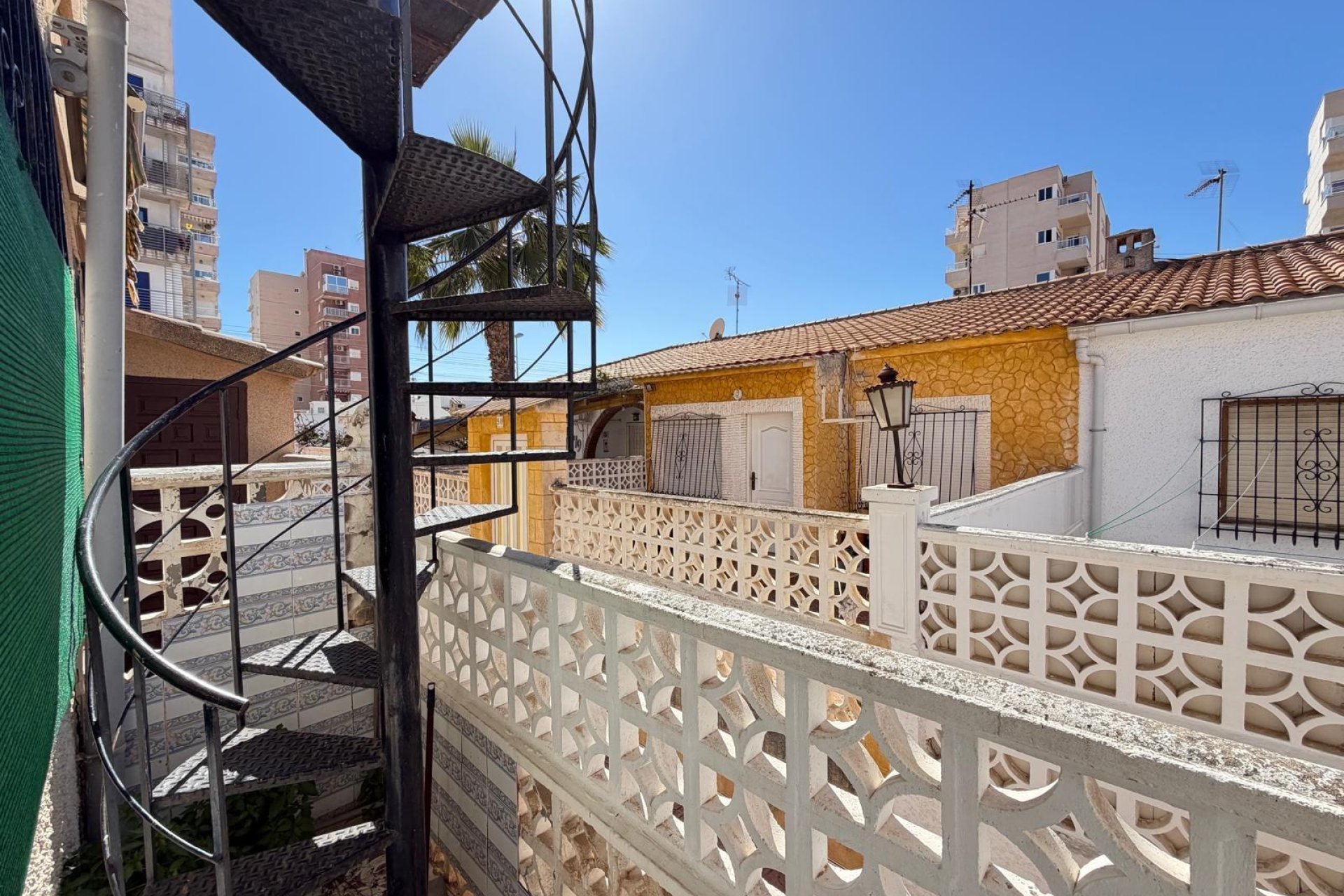 Segunda mano - Adosado -
Torrevieja - Nueva Torrevieja