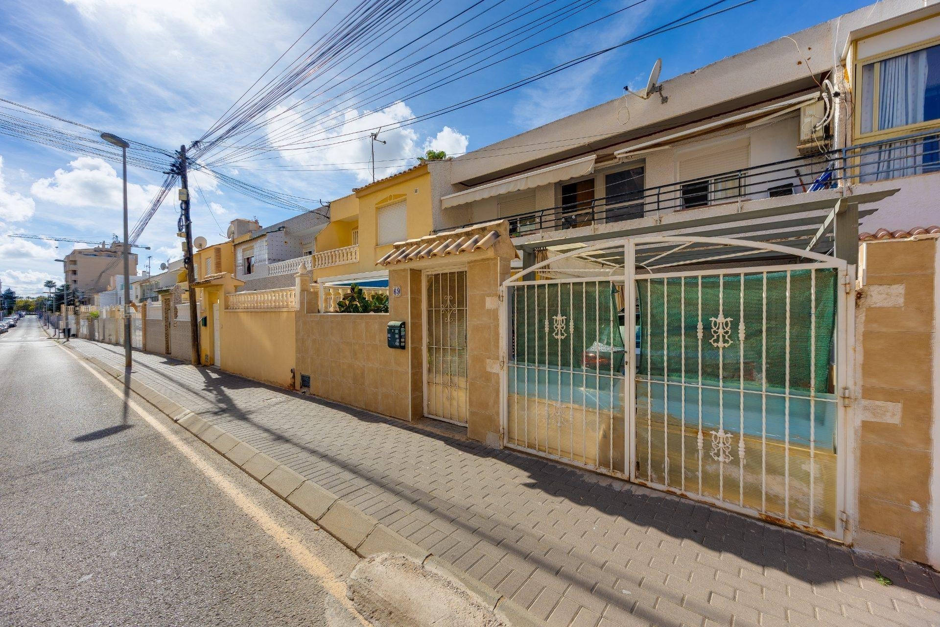 Segunda mano - Adosado -
Torrevieja - Nueva Torrevieja