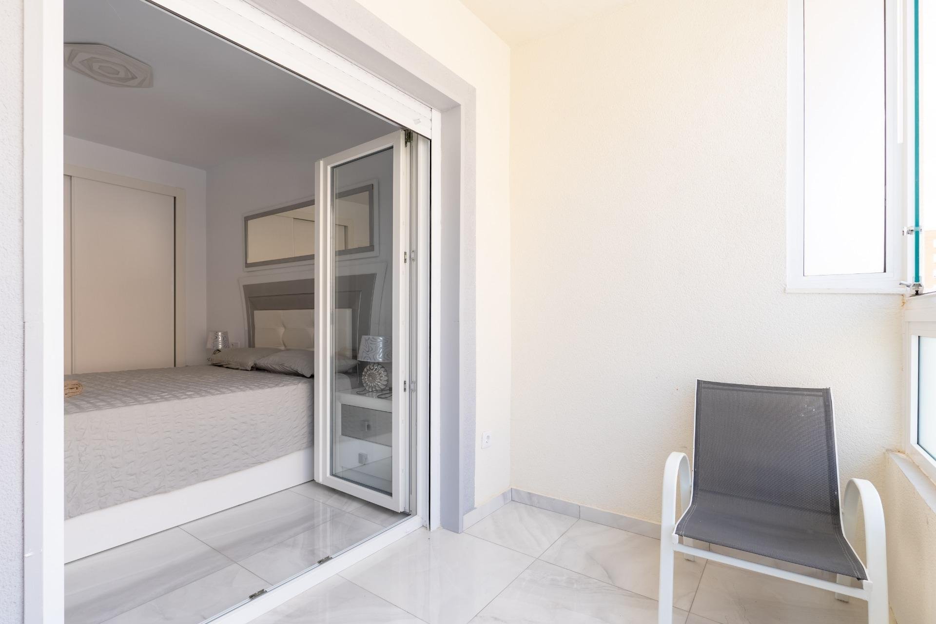Segunda mano - Adosado -
Torrevieja - Punta Prima