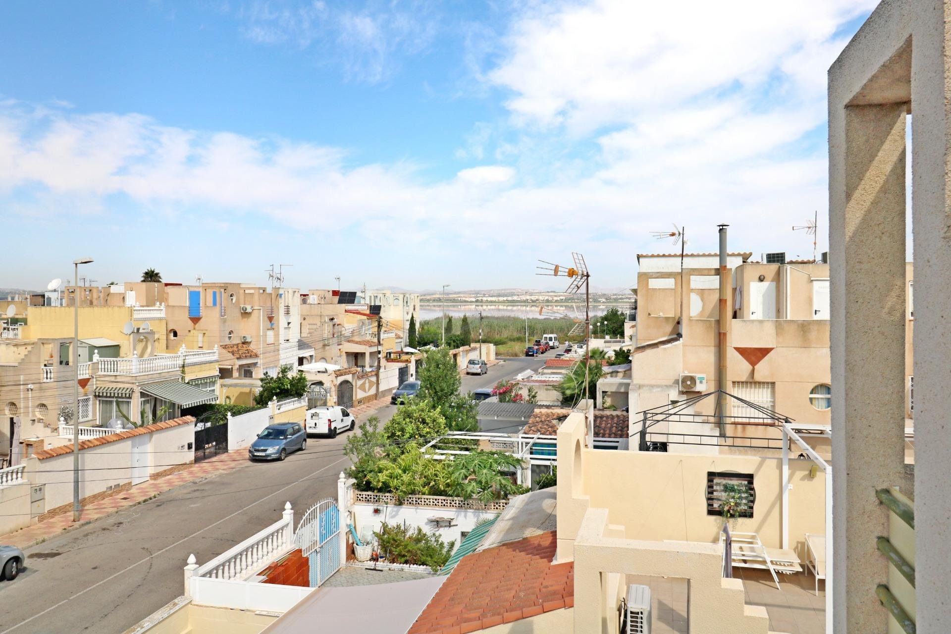 Segunda mano - Adosado -
Torrevieja - Torretas