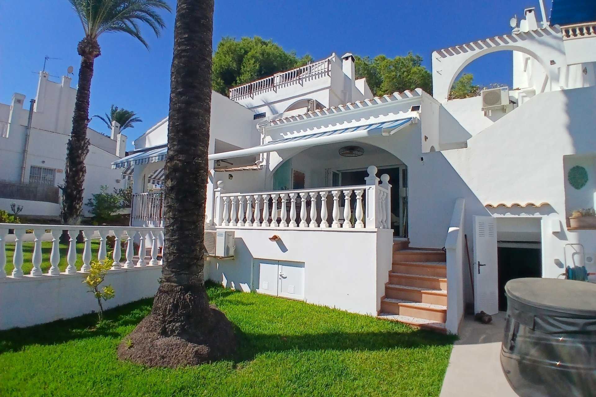 Segunda mano - Adosado -
Villamartin - Costa Blanca