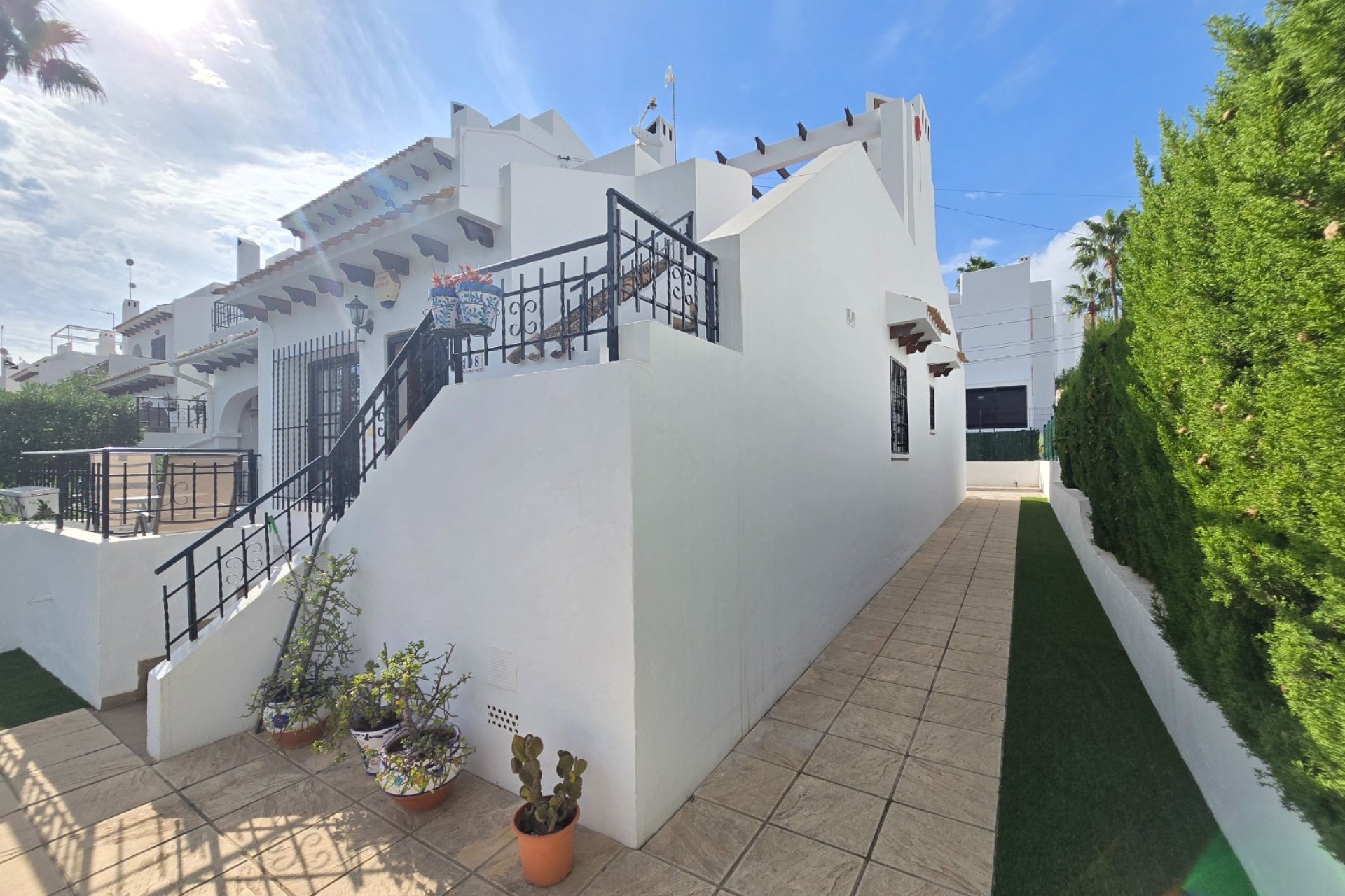 Segunda mano - Adosado -
Villamartin - Costa Blanca