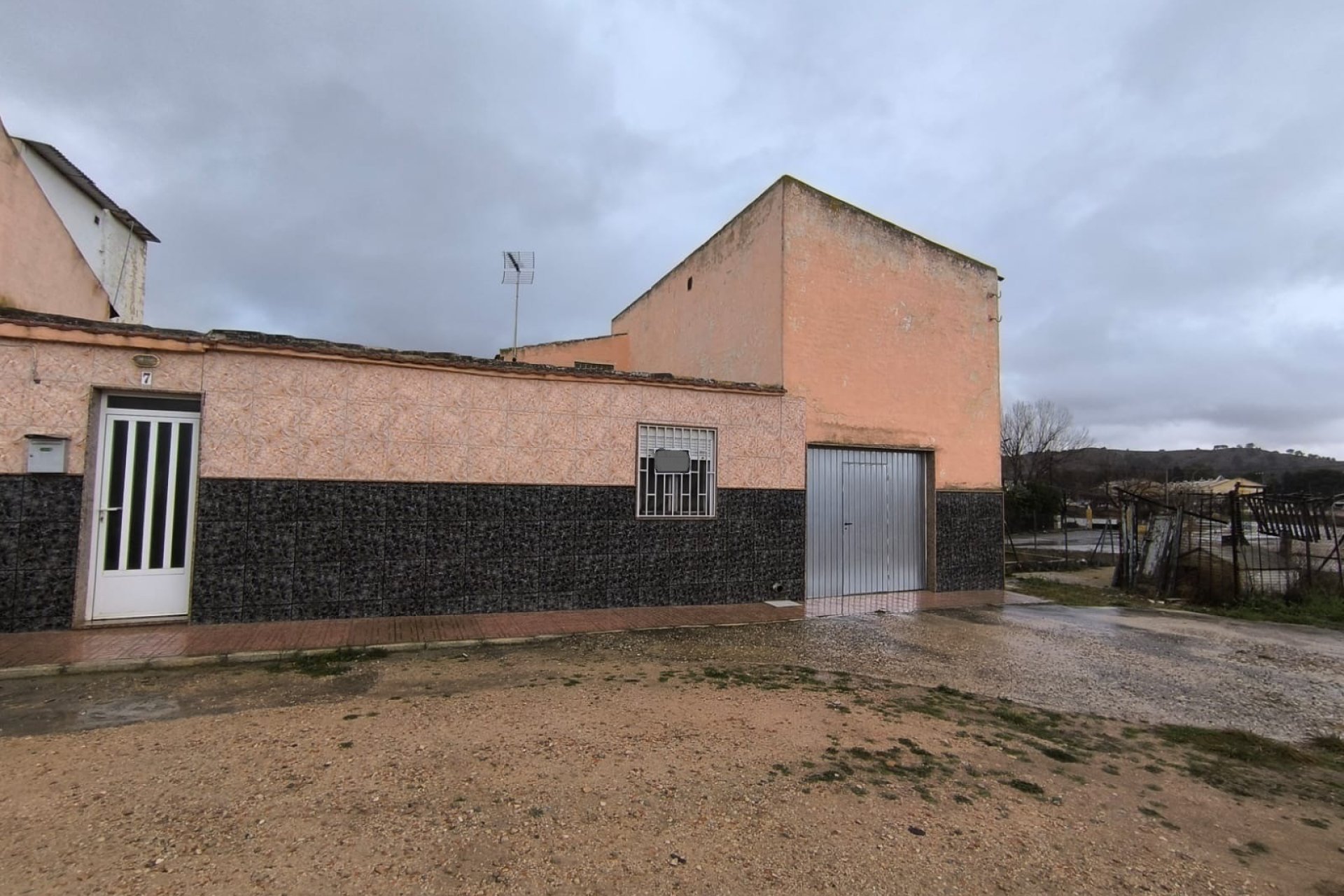 Segunda mano - Adosado -
Yecla - Inland