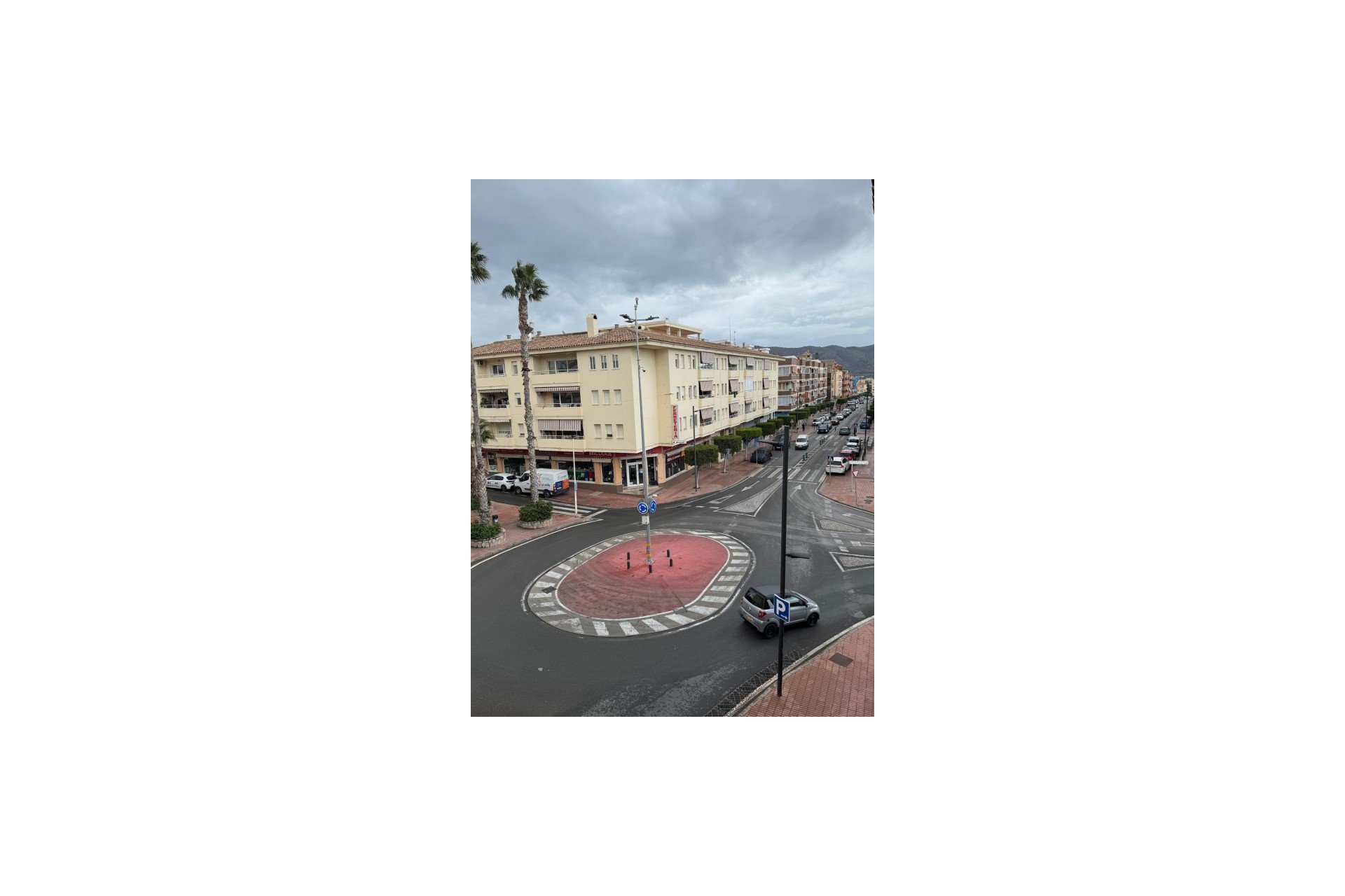 Segunda mano - Apartamento -
Alfas del Pí - Costa Blanca