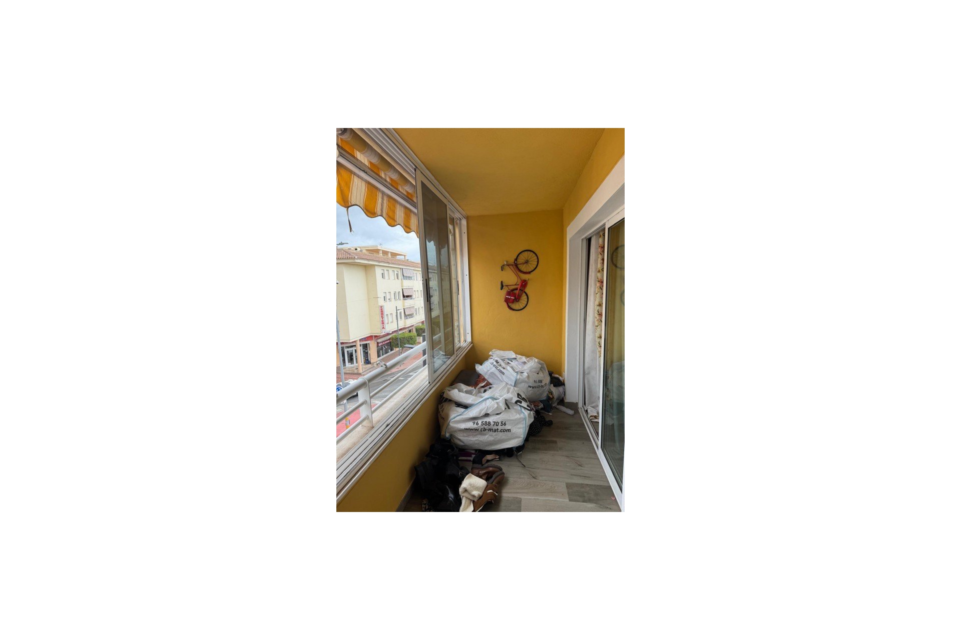 Segunda mano - Apartamento -
Alfas del Pí - Costa Blanca