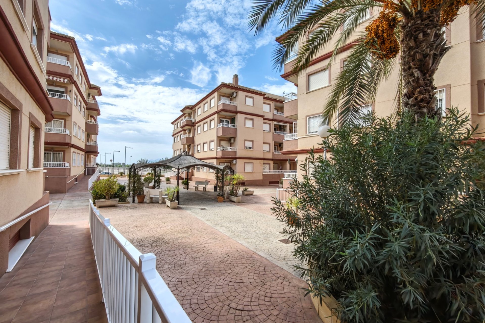 Segunda mano - Apartamento -
Algorfa - Inland