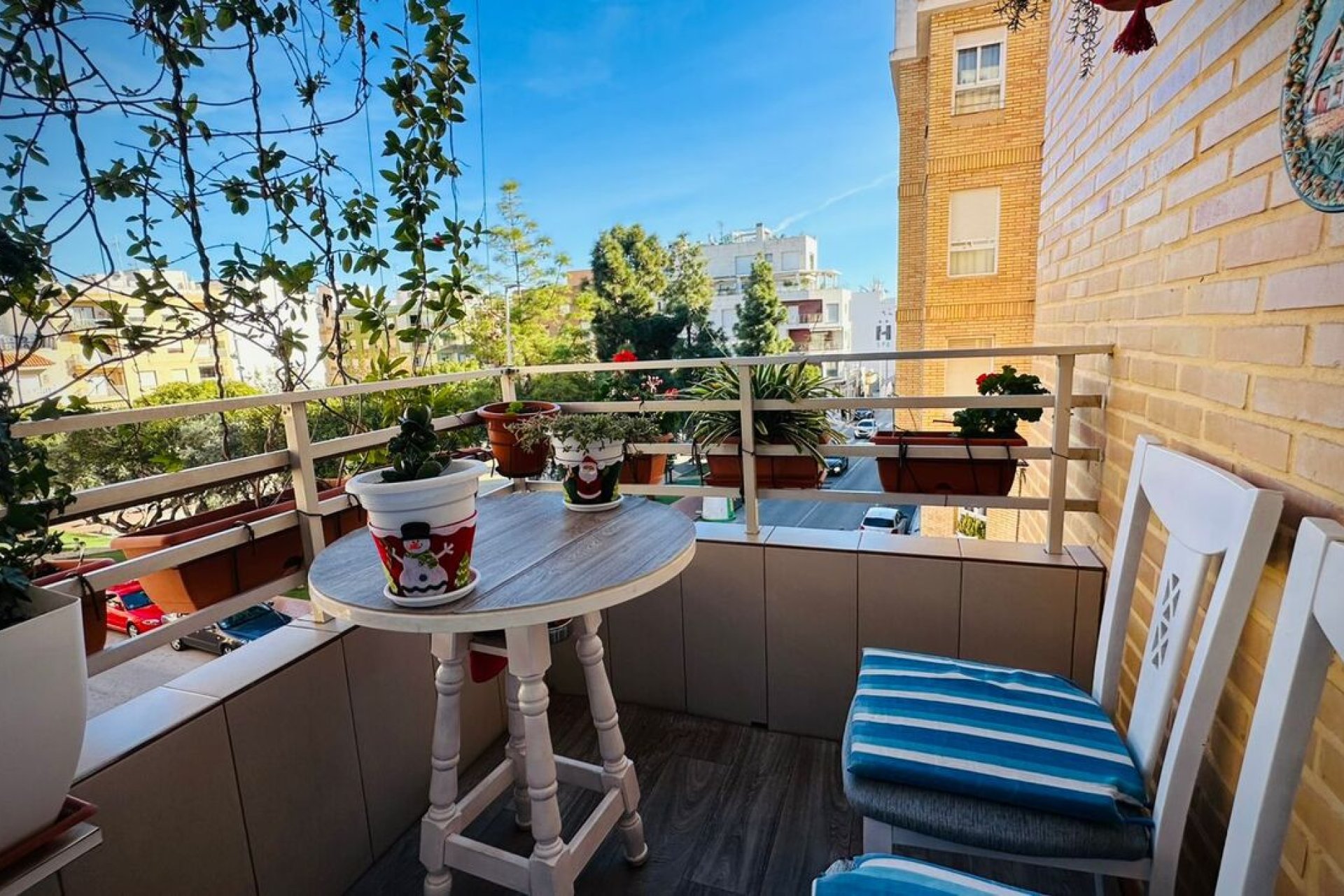 Segunda mano - Apartamento -
Alicante - Las Viñas