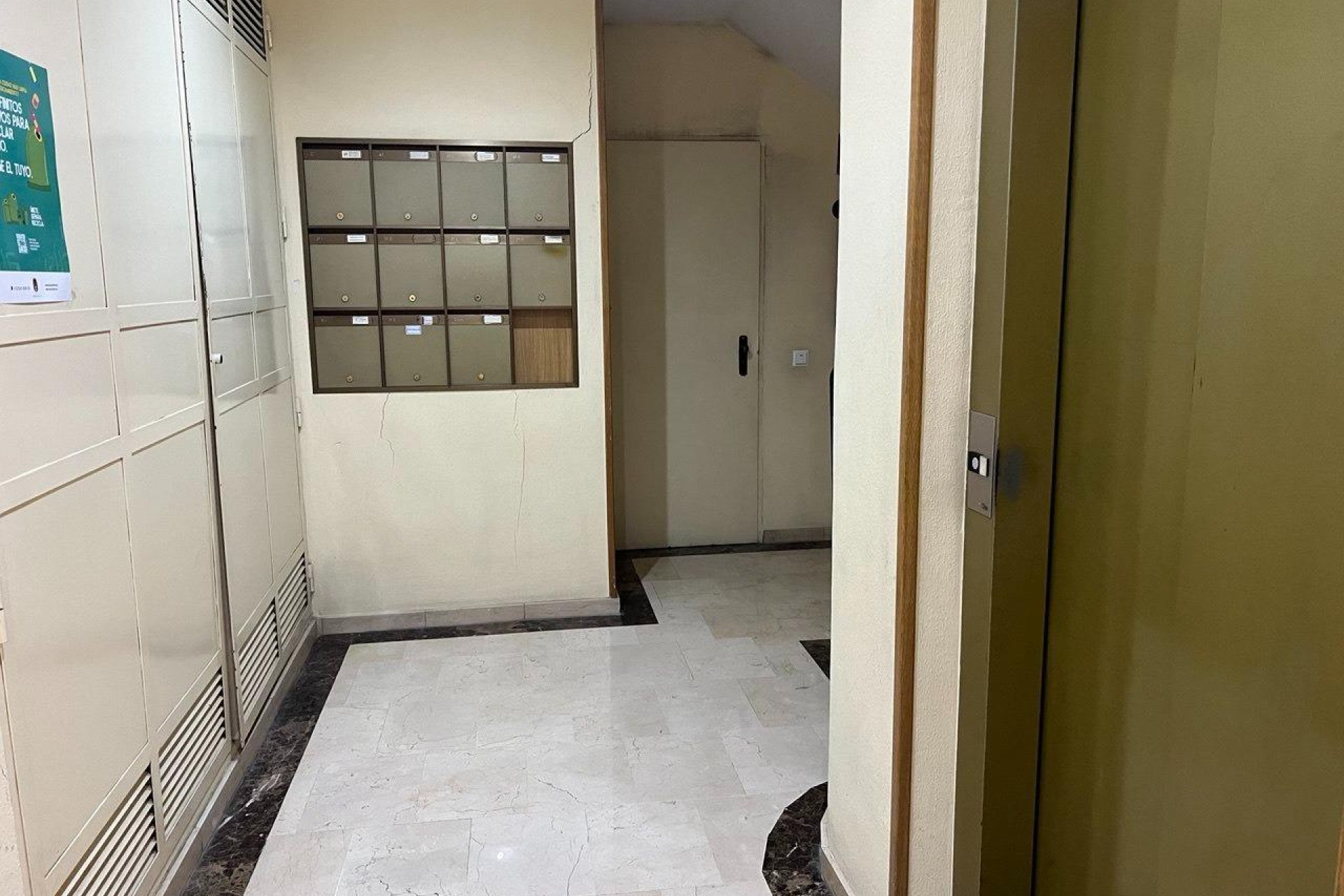 Segunda mano - Apartamento -
Alicante - Nuevo San Blas
