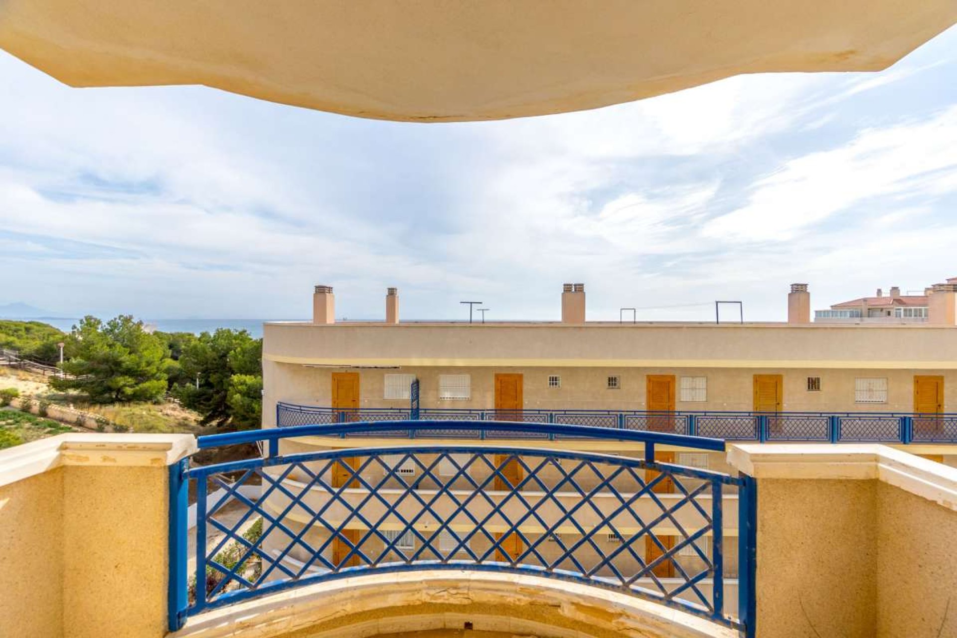 Segunda mano - Apartamento -
Arenales del Sol - Costa Blanca
