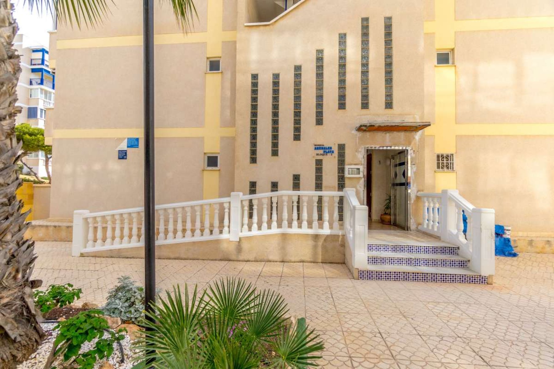 Segunda mano - Apartamento -
Arenales del Sol - Costa Blanca