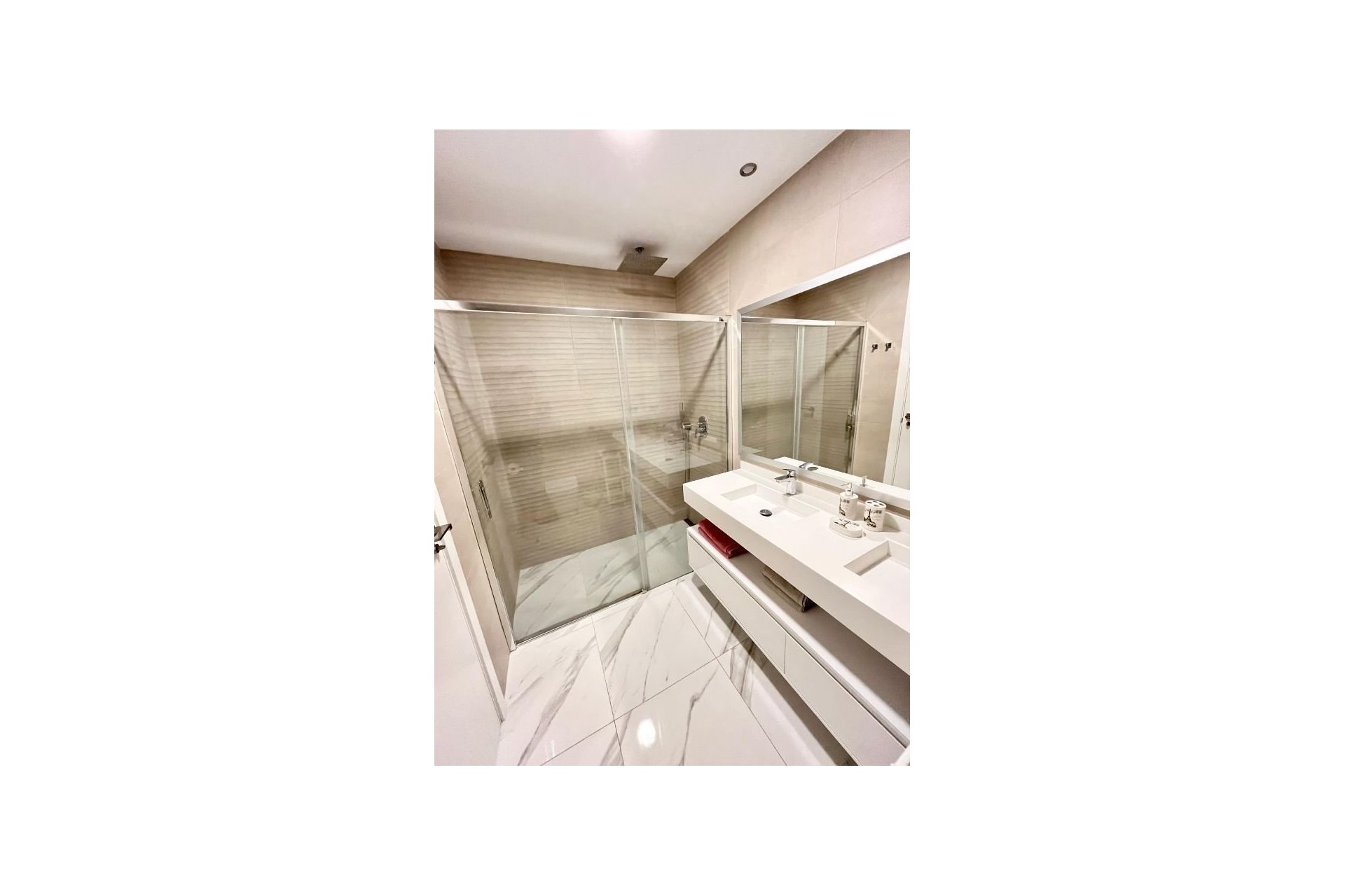 Segunda mano - Apartamento -
Benidorm - Costa Blanca