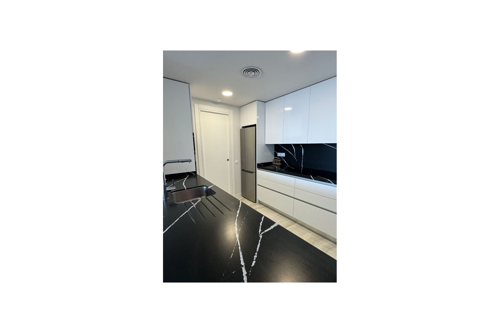 Segunda mano - Apartamento -
Benidorm - Costa Blanca