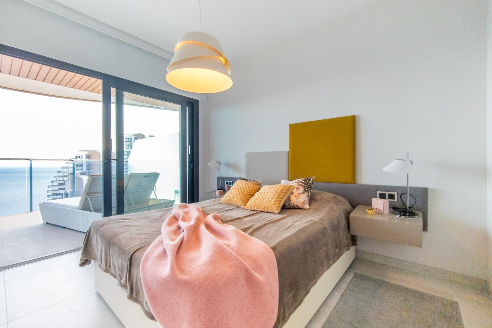 Segunda mano - Apartamento -
Benidorm - Playa de Poniente